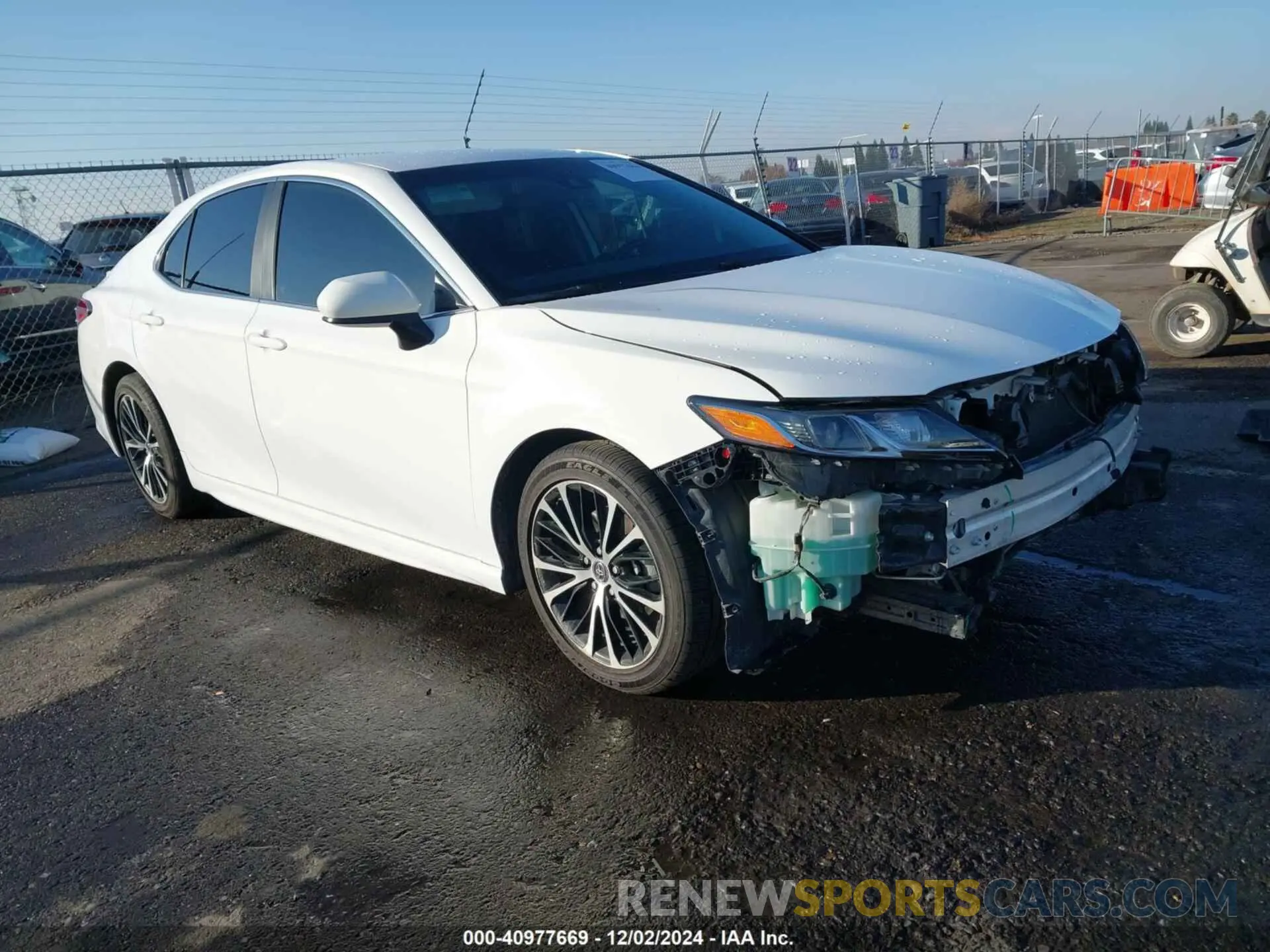 1 Photograph of a damaged car 4T1G11AK0LU917983 TOYOTA CAMRY 2020