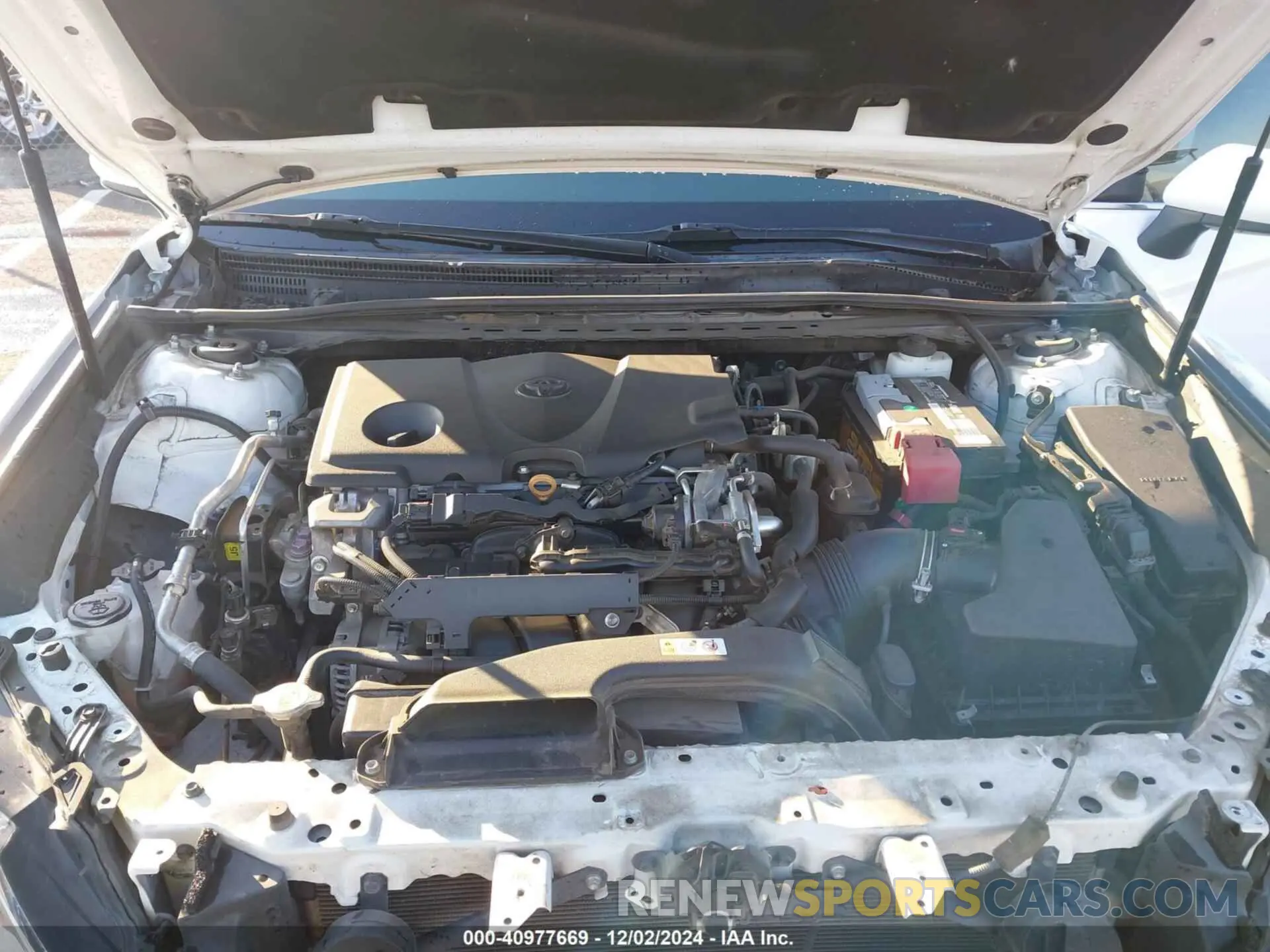 10 Photograph of a damaged car 4T1G11AK0LU917983 TOYOTA CAMRY 2020
