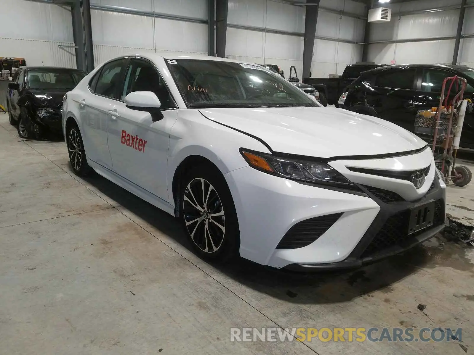 1 Photograph of a damaged car 4T1G11AK0LU925405 TOYOTA CAMRY 2020