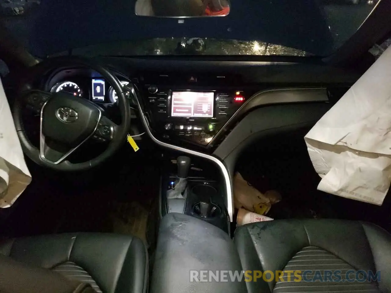 8 Photograph of a damaged car 4T1G11AK0LU970666 TOYOTA CAMRY 2020
