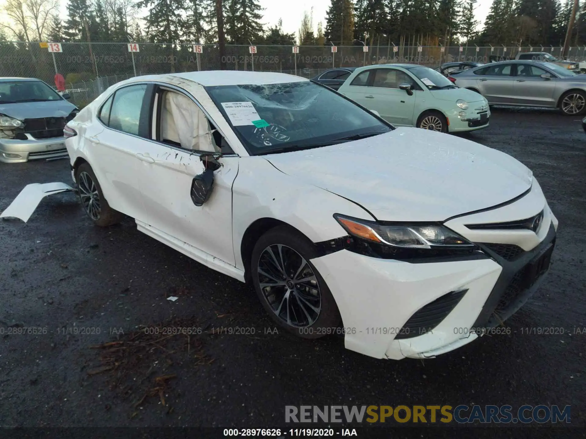 1 Photograph of a damaged car 4T1G11AK0LU973096 TOYOTA CAMRY 2020