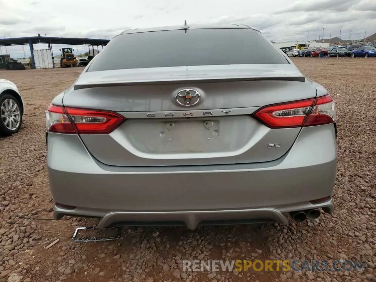 6 Photograph of a damaged car 4T1G11AK1LU365801 TOYOTA CAMRY 2020