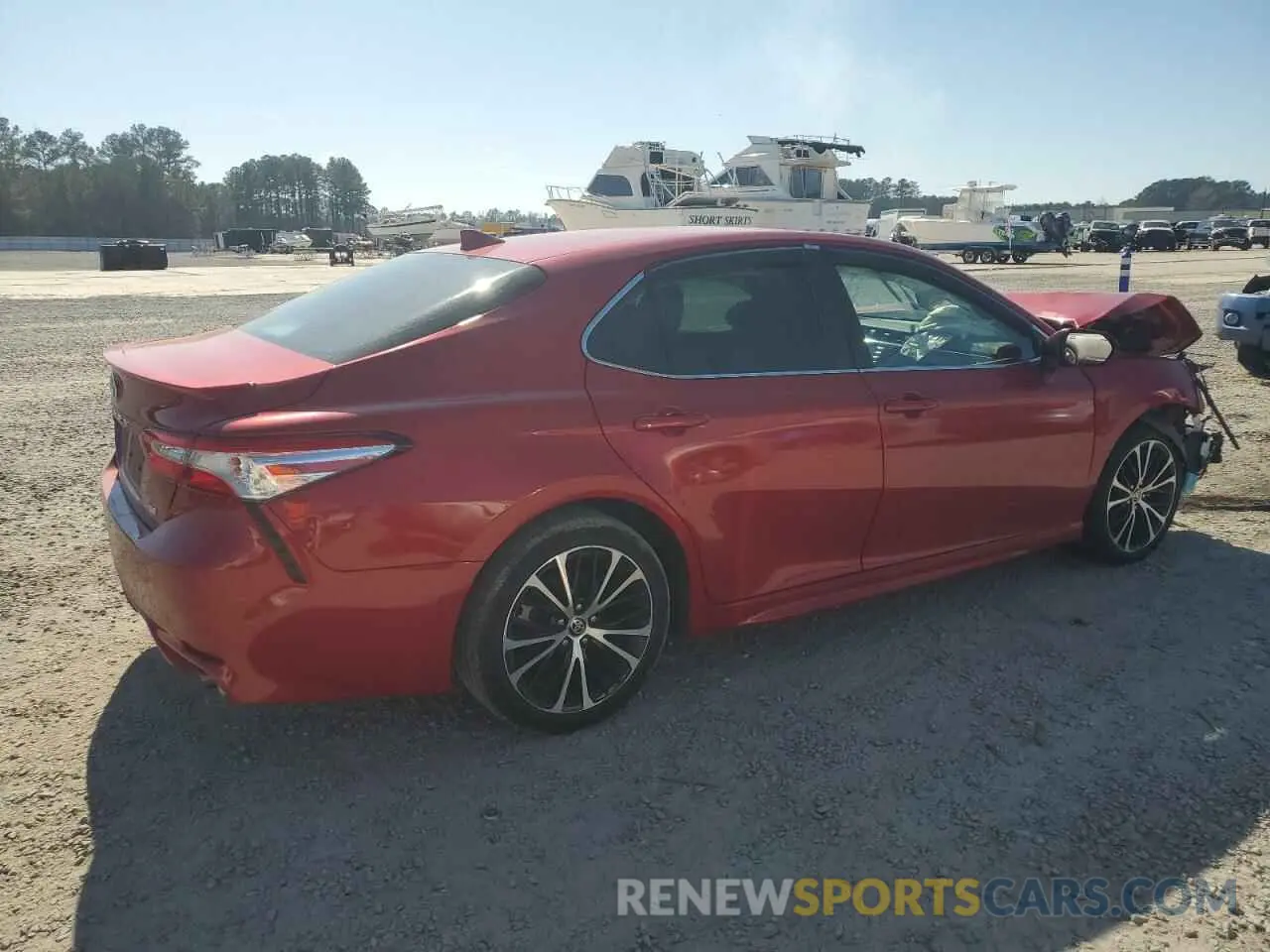 3 Photograph of a damaged car 4T1G11AK1LU380783 TOYOTA CAMRY 2020