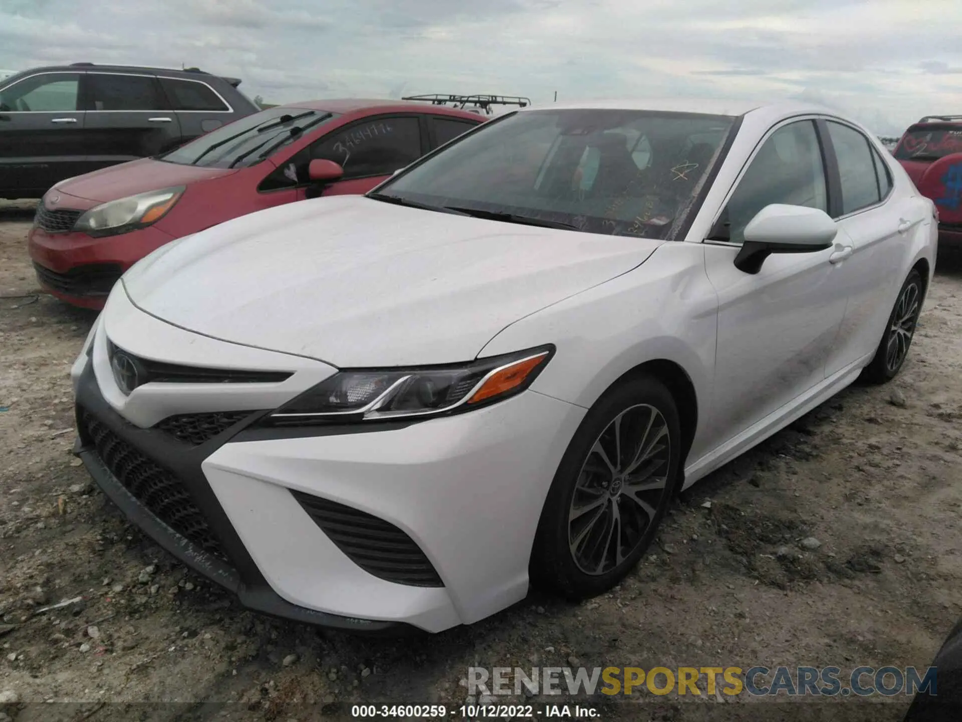 2 Фотография поврежденного автомобиля 4T1G11AK1LU385448 TOYOTA CAMRY 2020