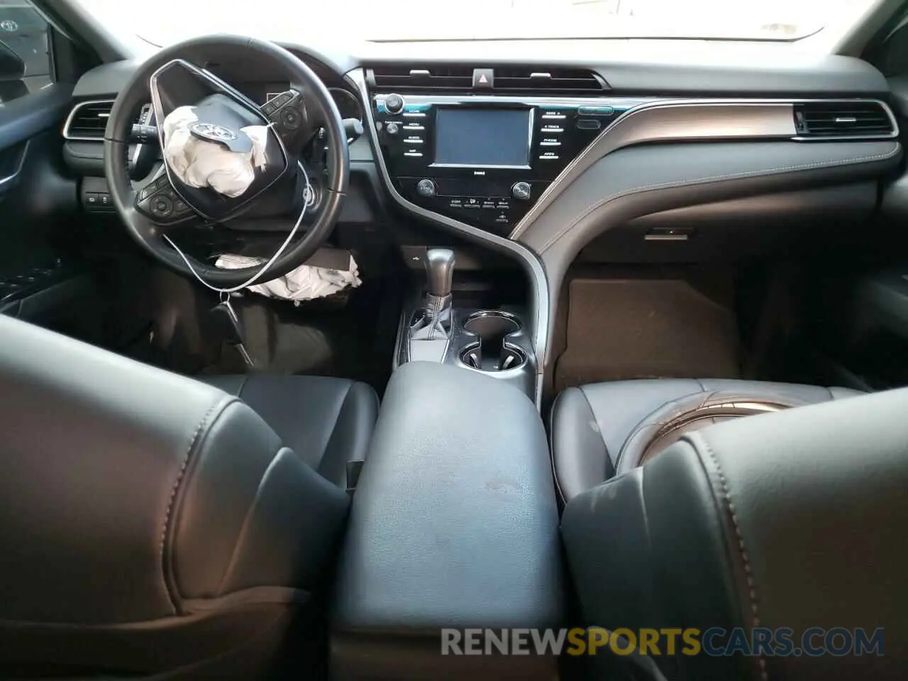 8 Фотография поврежденного автомобиля 4T1G11AK1LU876148 TOYOTA CAMRY 2020