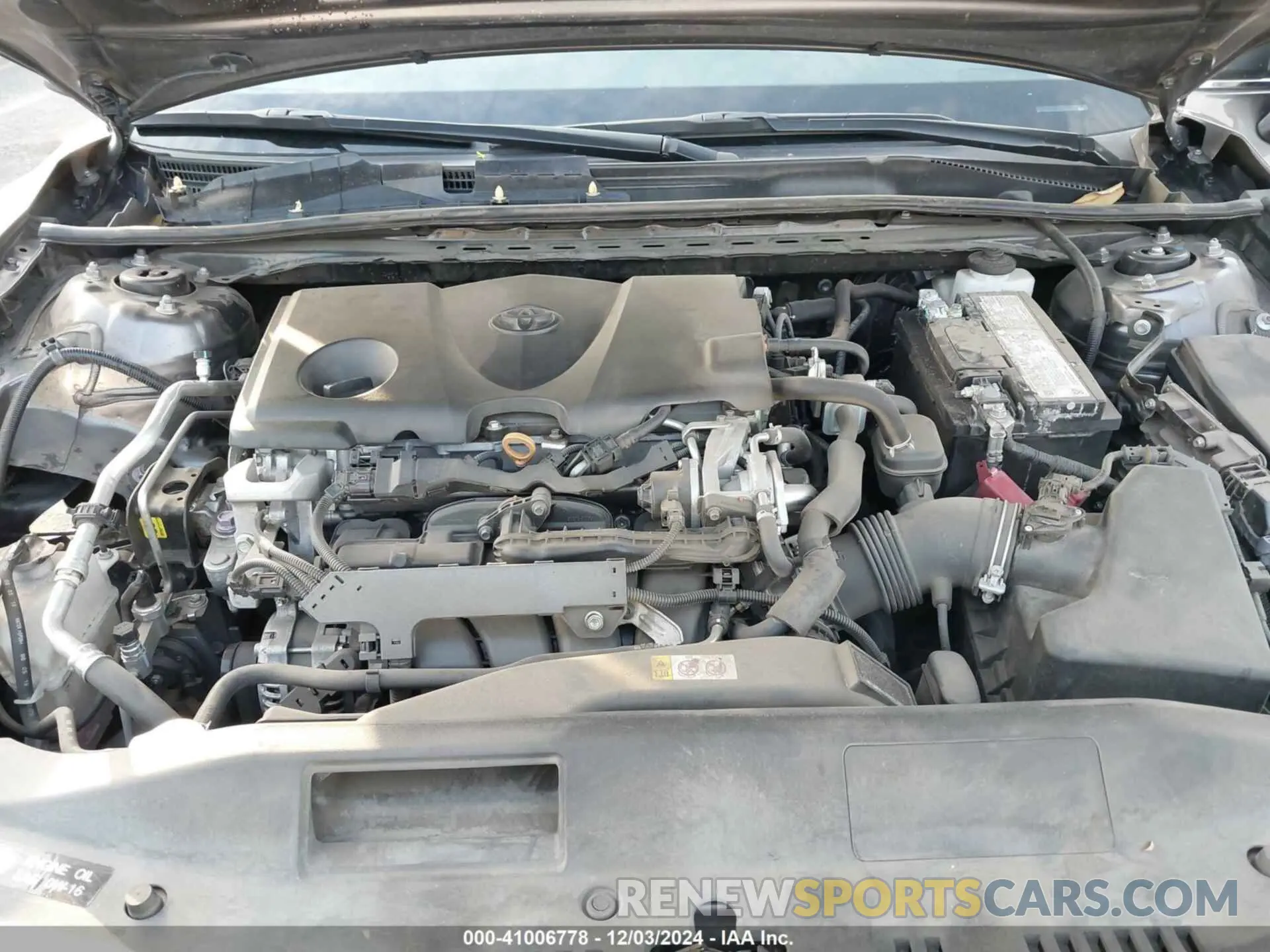 10 Photograph of a damaged car 4T1G11AK1LU896383 TOYOTA CAMRY 2020