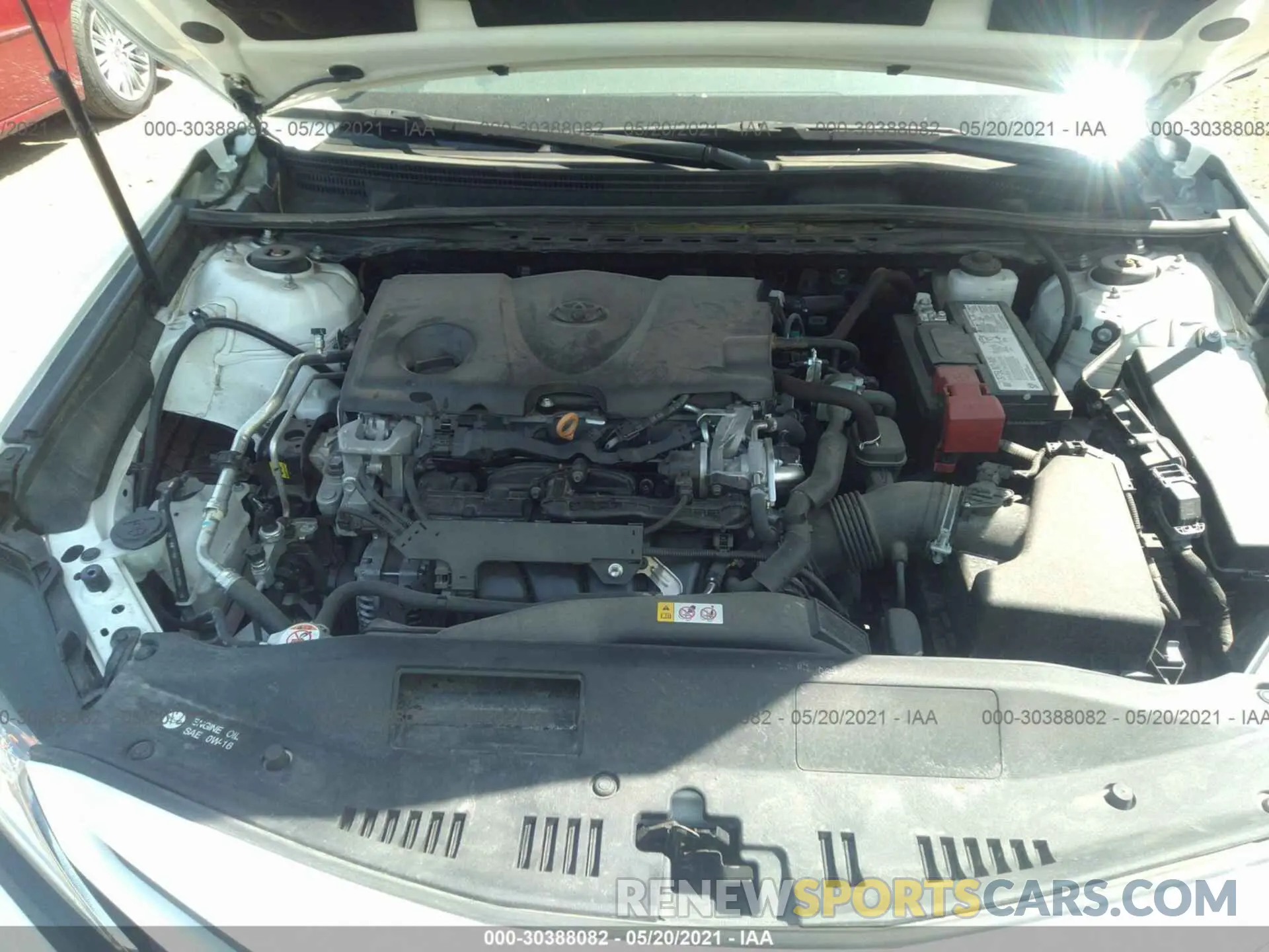 10 Photograph of a damaged car 4T1G11AK1LU930158 TOYOTA CAMRY 2020