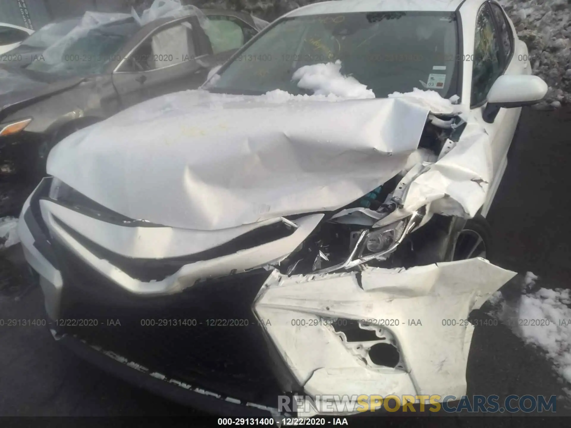 6 Photograph of a damaged car 4T1G11AK1LU939426 TOYOTA CAMRY 2020