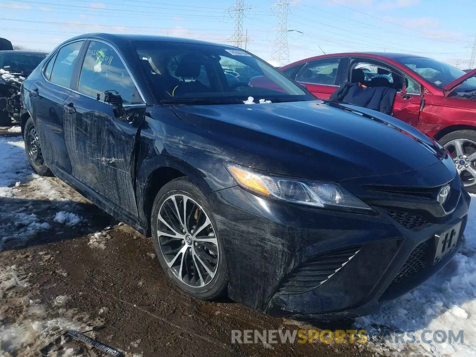 1 Photograph of a damaged car 4T1G11AK1LU942777 TOYOTA CAMRY 2020