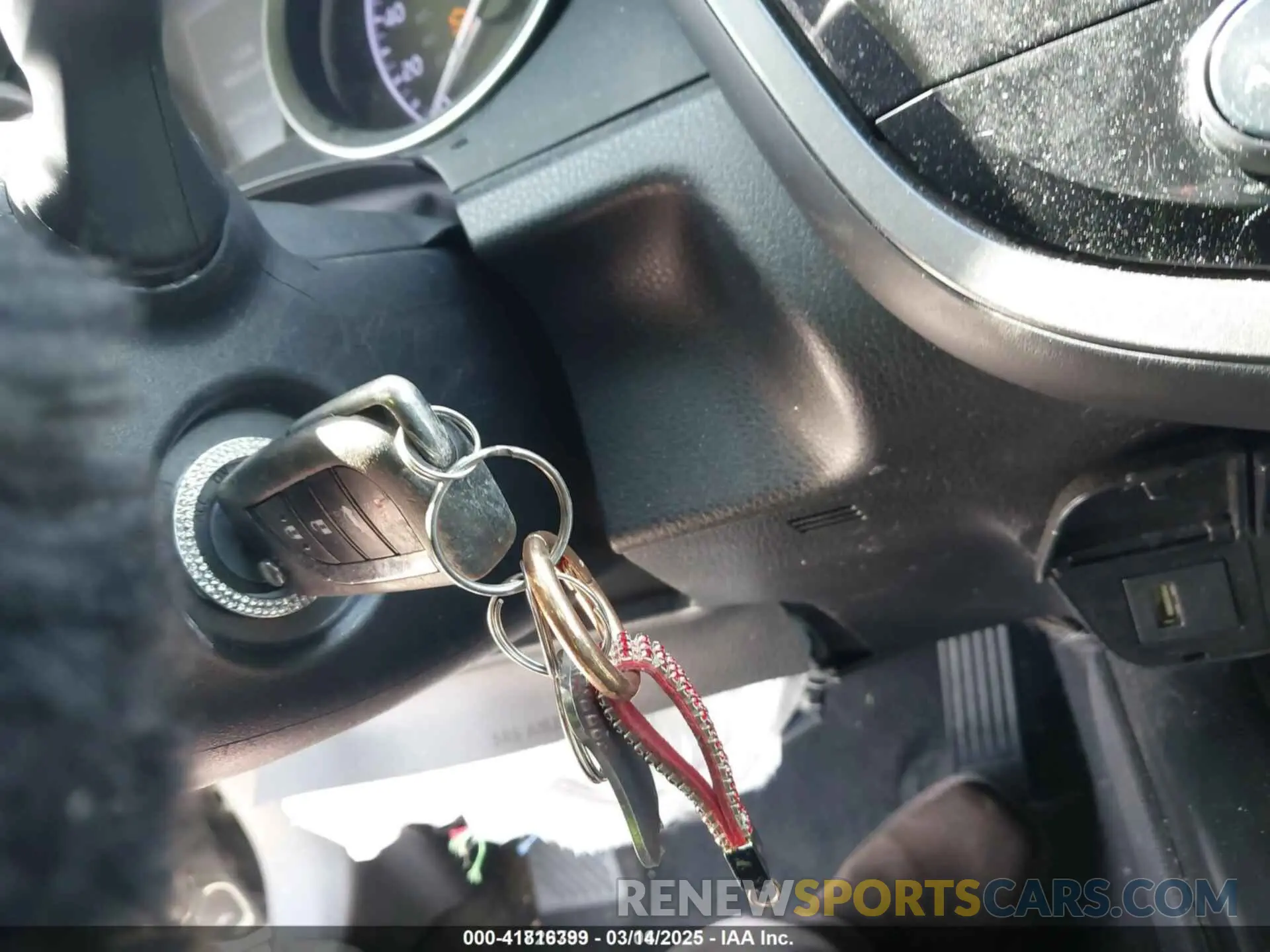 11 Photograph of a damaged car 4T1G11AK1LU946649 TOYOTA CAMRY 2020