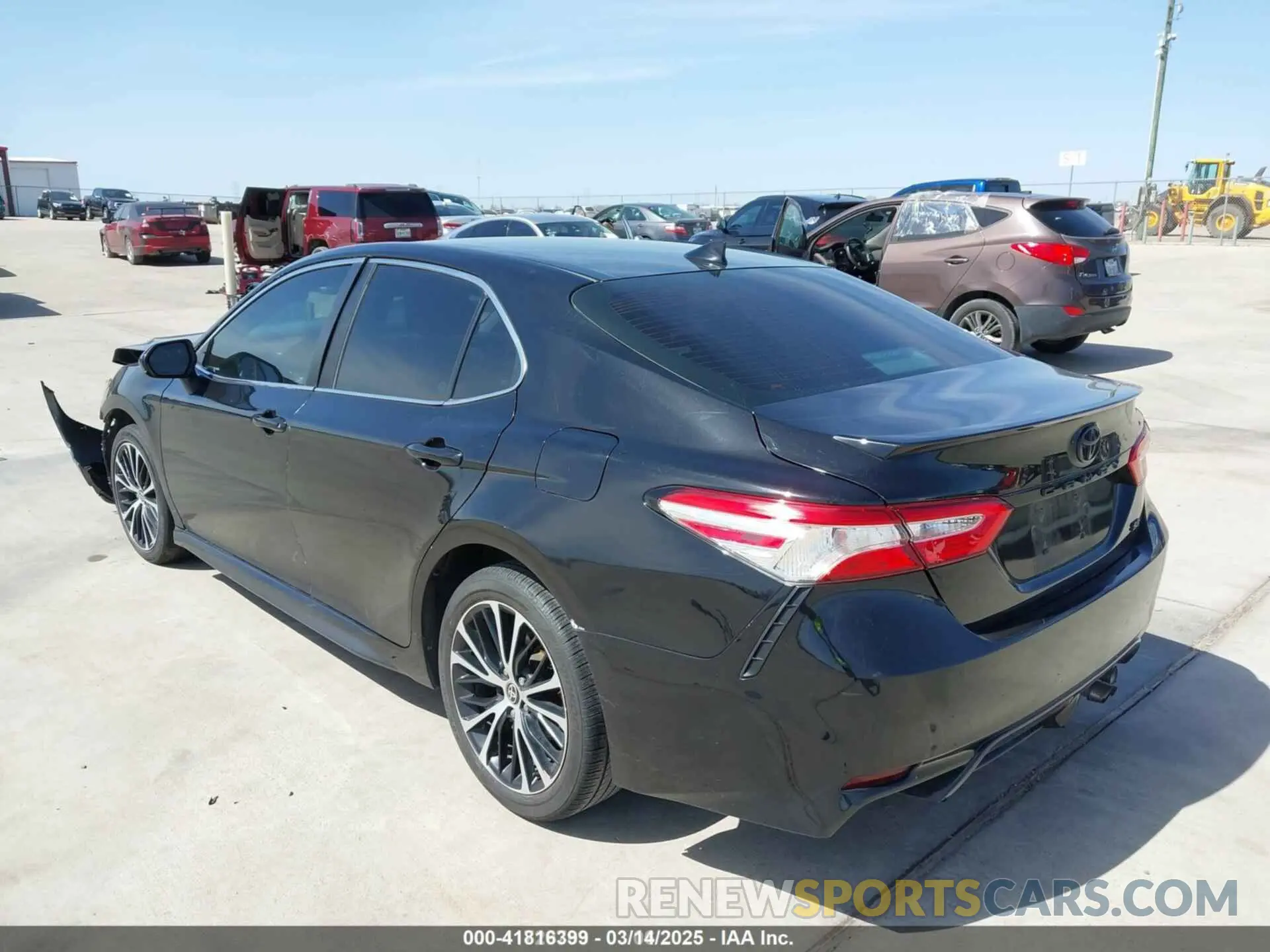 3 Photograph of a damaged car 4T1G11AK1LU946649 TOYOTA CAMRY 2020