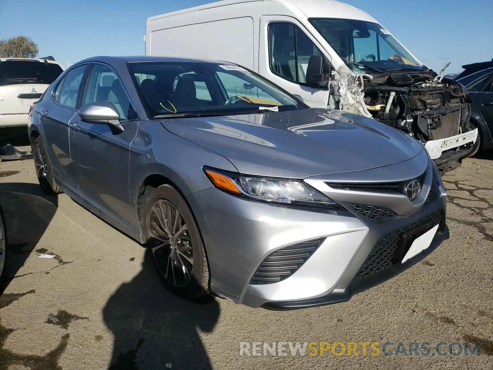 1 Photograph of a damaged car 4T1G11AK1LU965444 TOYOTA CAMRY 2020