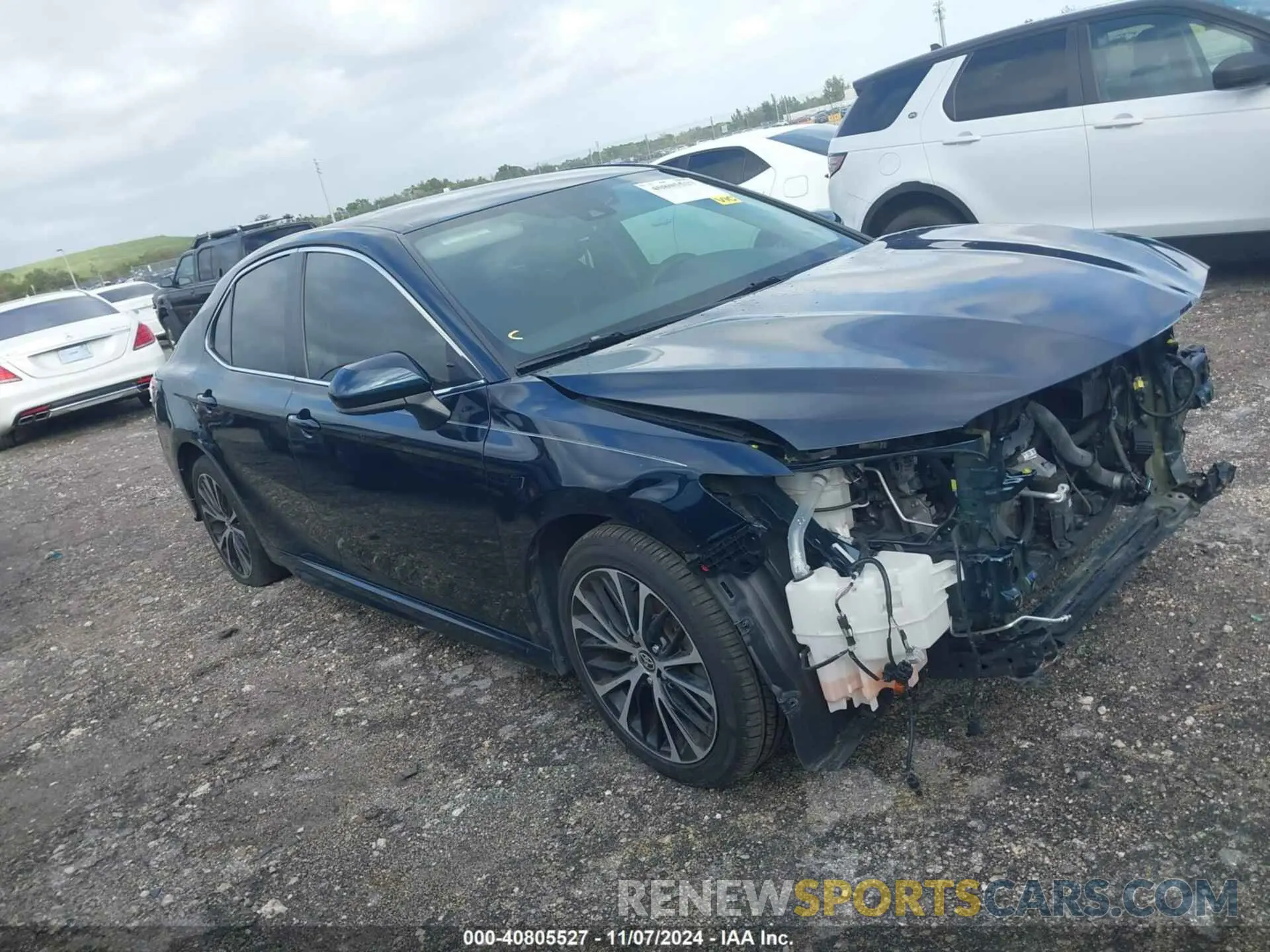 1 Фотография поврежденного автомобиля 4T1G11AK1LU988867 TOYOTA CAMRY 2020