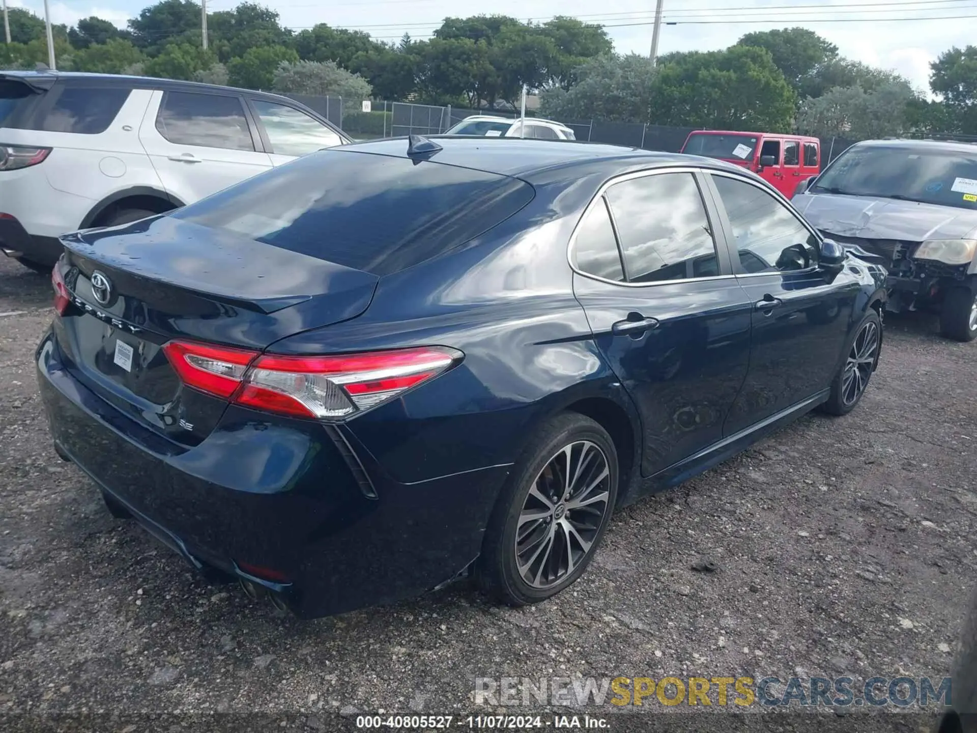 4 Фотография поврежденного автомобиля 4T1G11AK1LU988867 TOYOTA CAMRY 2020