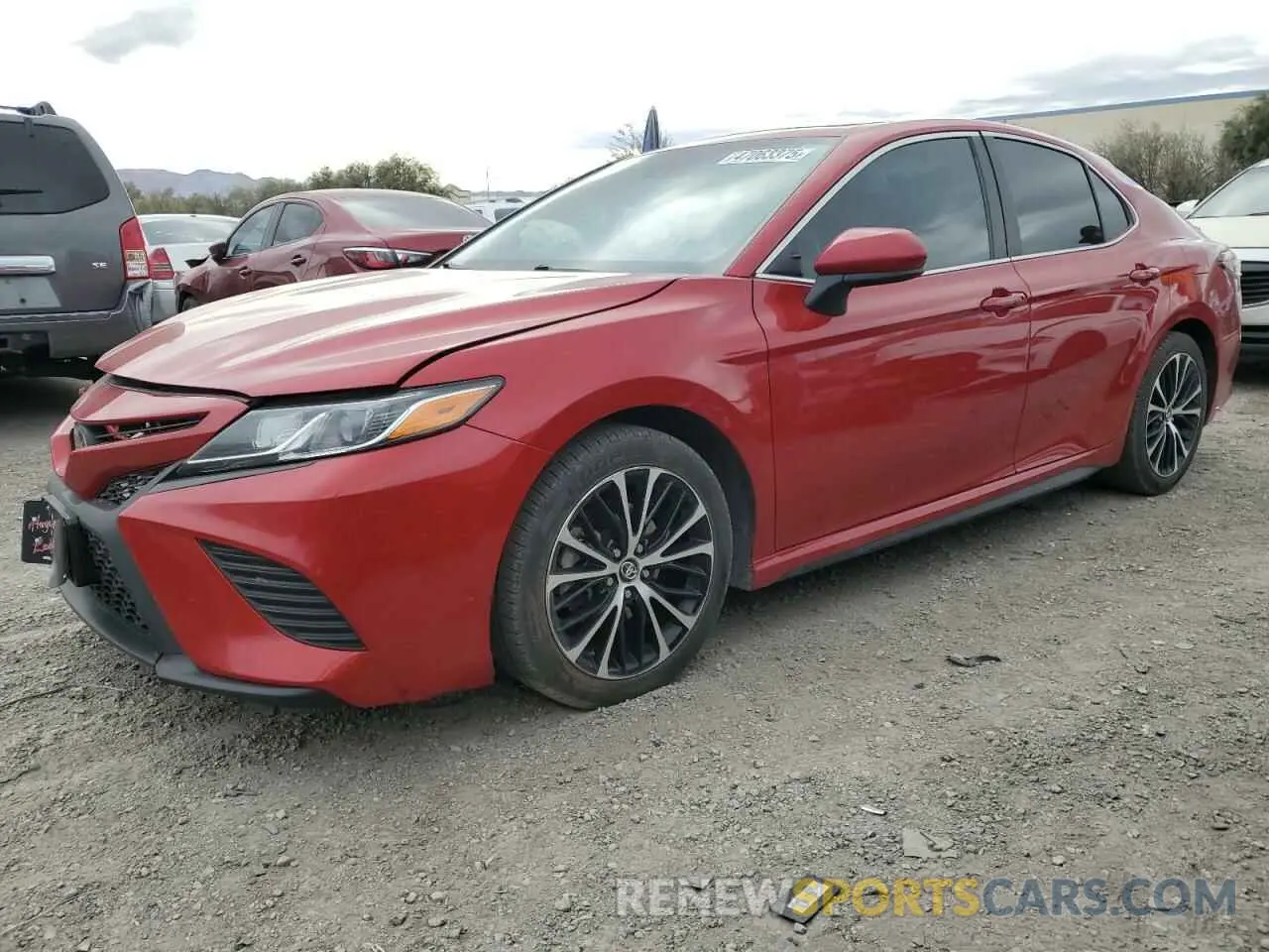 1 Photograph of a damaged car 4T1G11AK2LU331401 TOYOTA CAMRY 2020