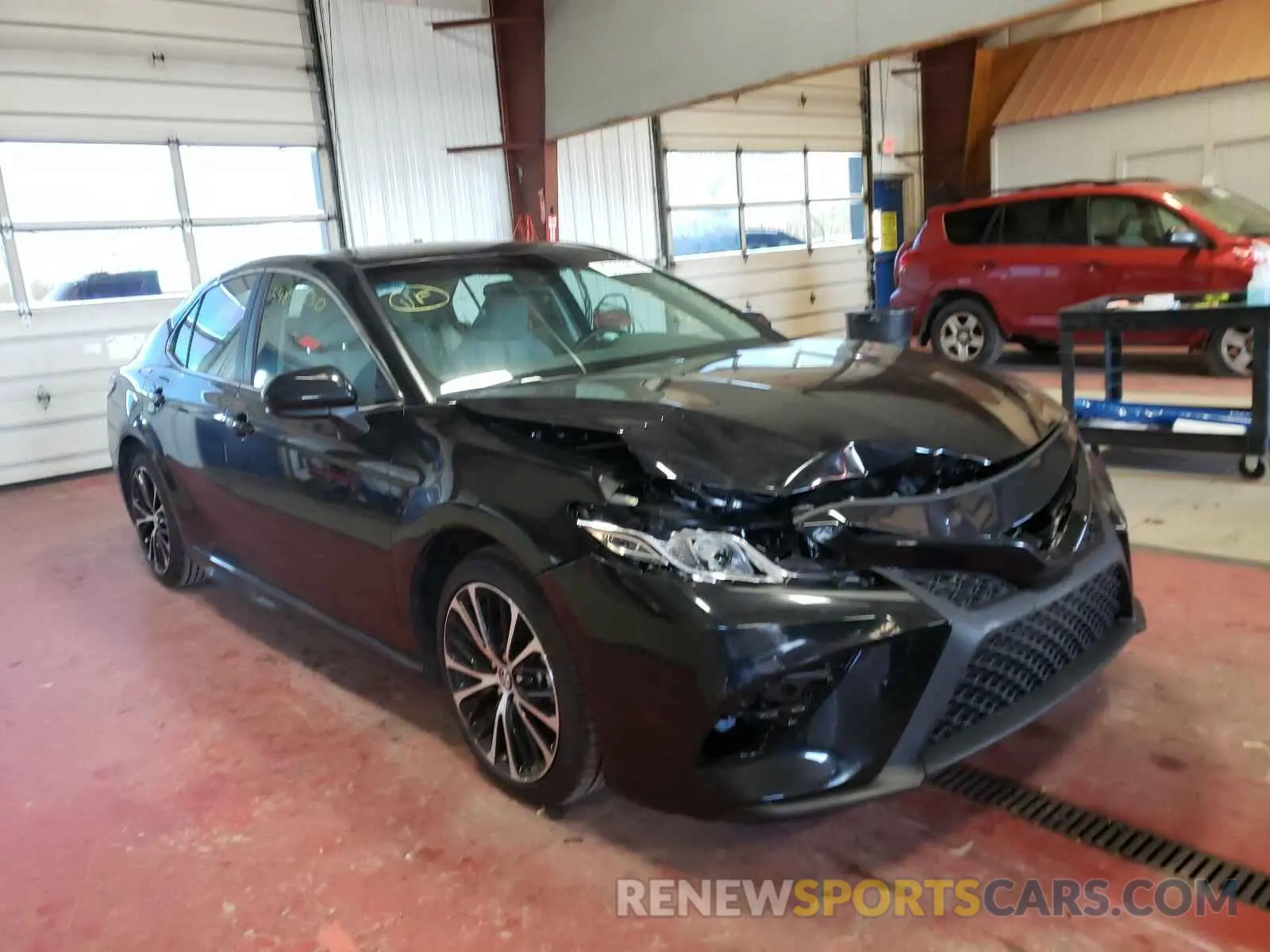 1 Photograph of a damaged car 4T1G11AK2LU346285 TOYOTA CAMRY 2020