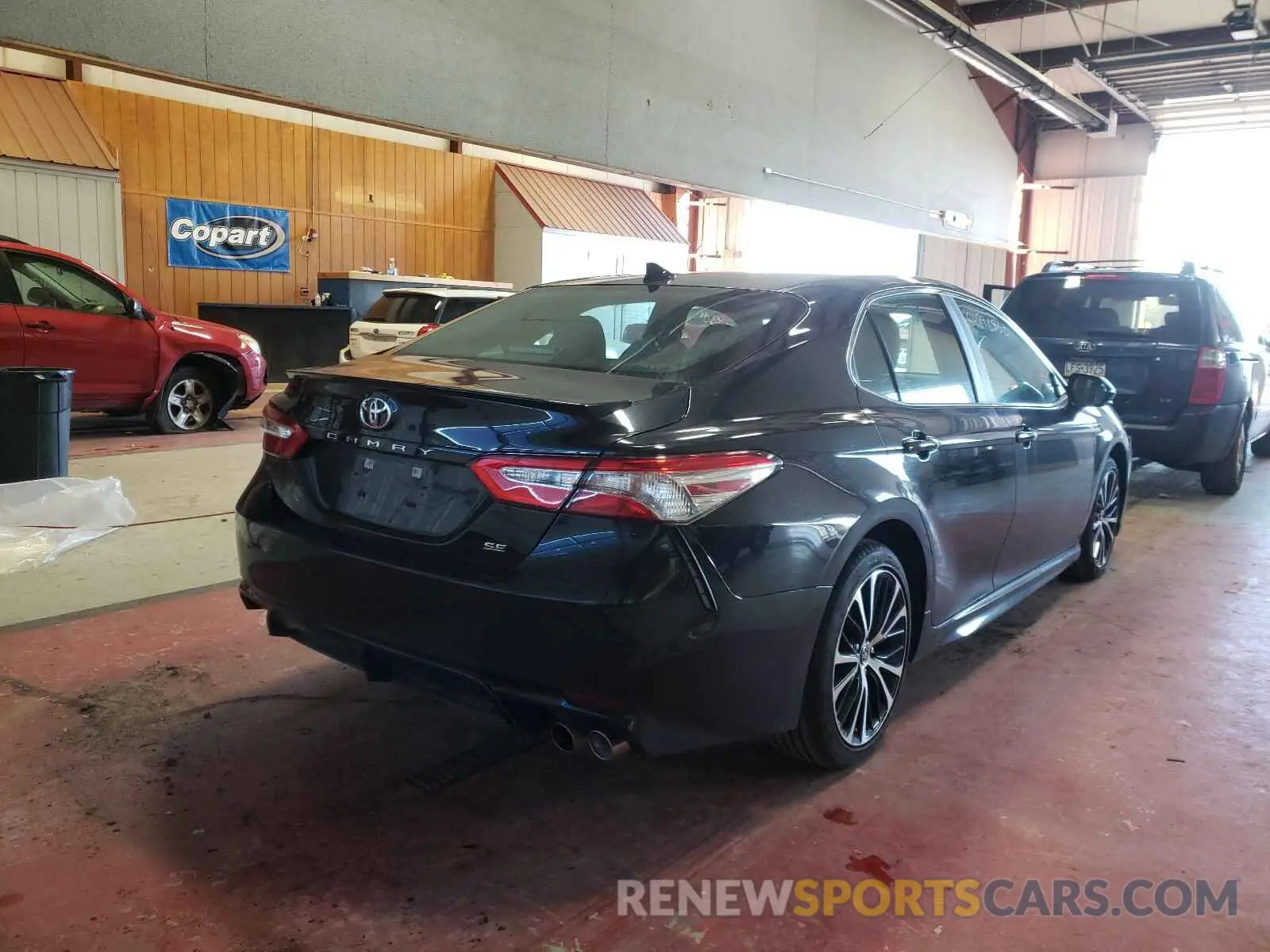 4 Photograph of a damaged car 4T1G11AK2LU346285 TOYOTA CAMRY 2020