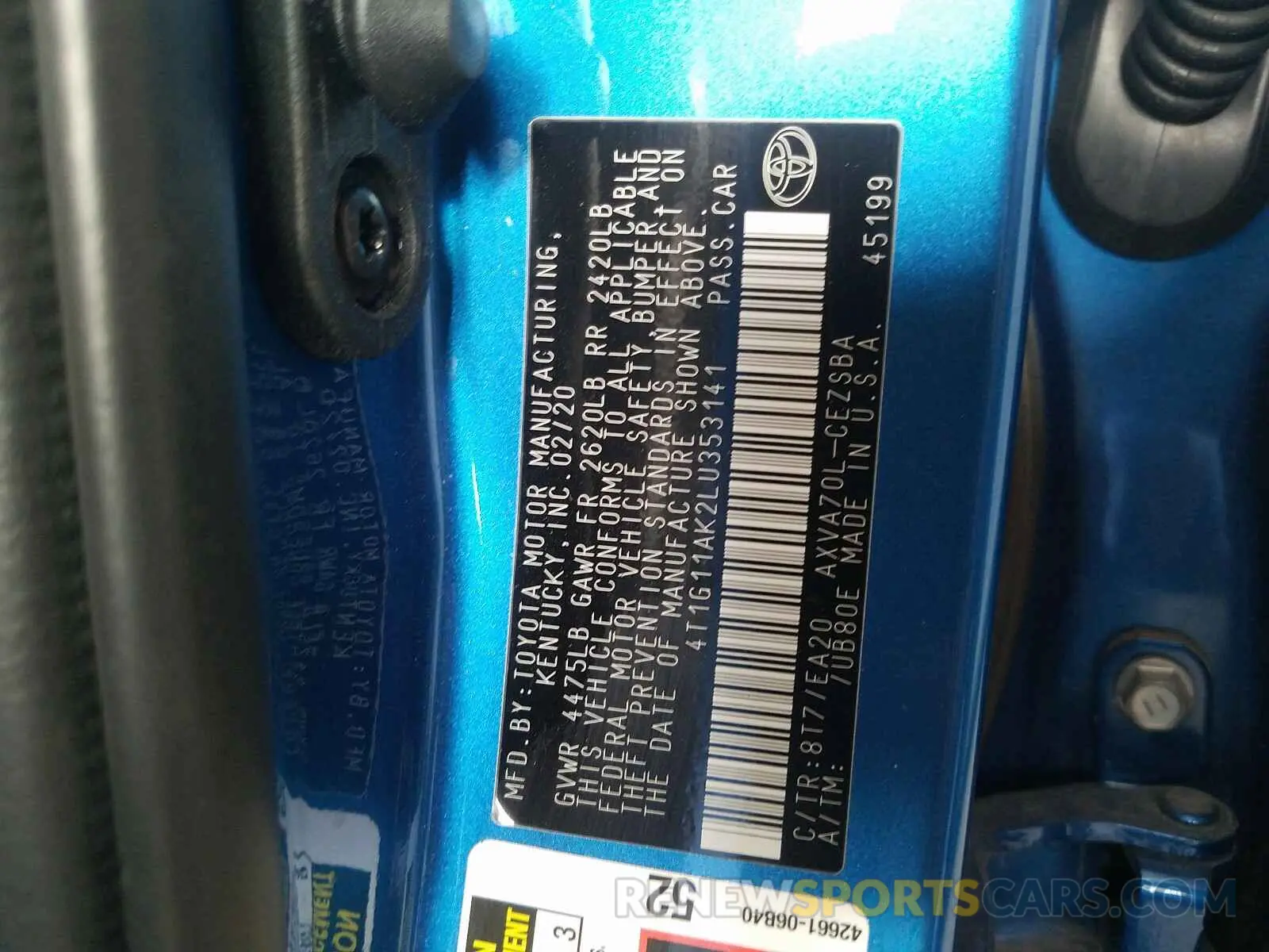 10 Photograph of a damaged car 4T1G11AK2LU353141 TOYOTA CAMRY 2020