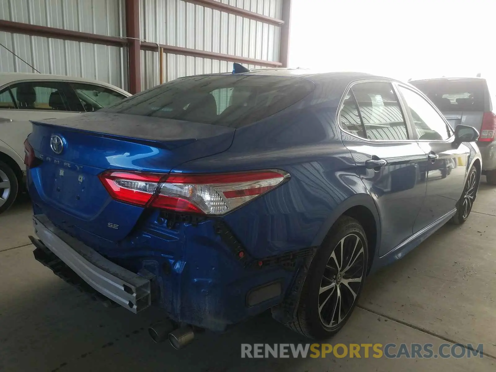 4 Photograph of a damaged car 4T1G11AK2LU353141 TOYOTA CAMRY 2020