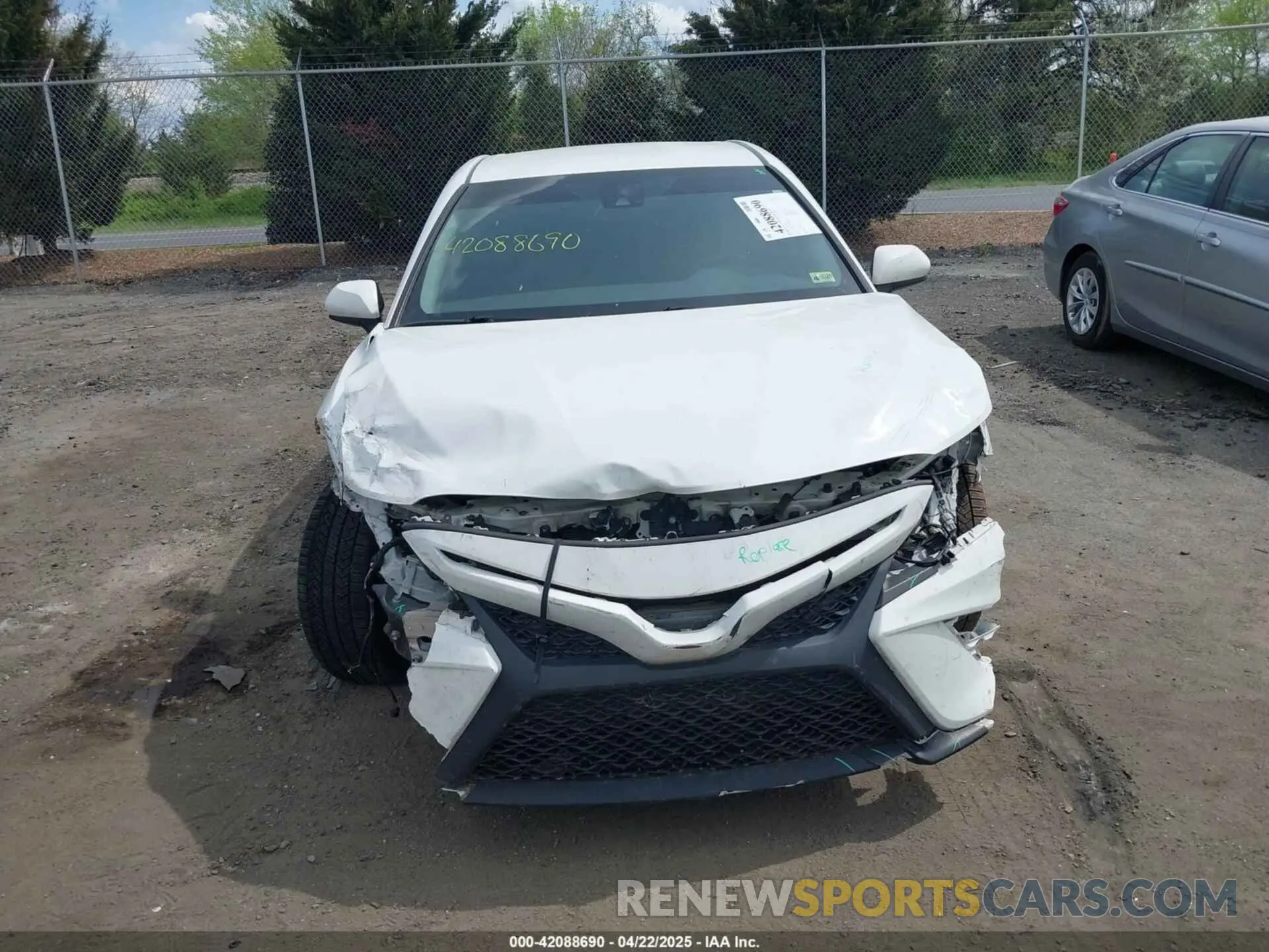 12 Фотография поврежденного автомобиля 4T1G11AK2LU359098 TOYOTA CAMRY 2020