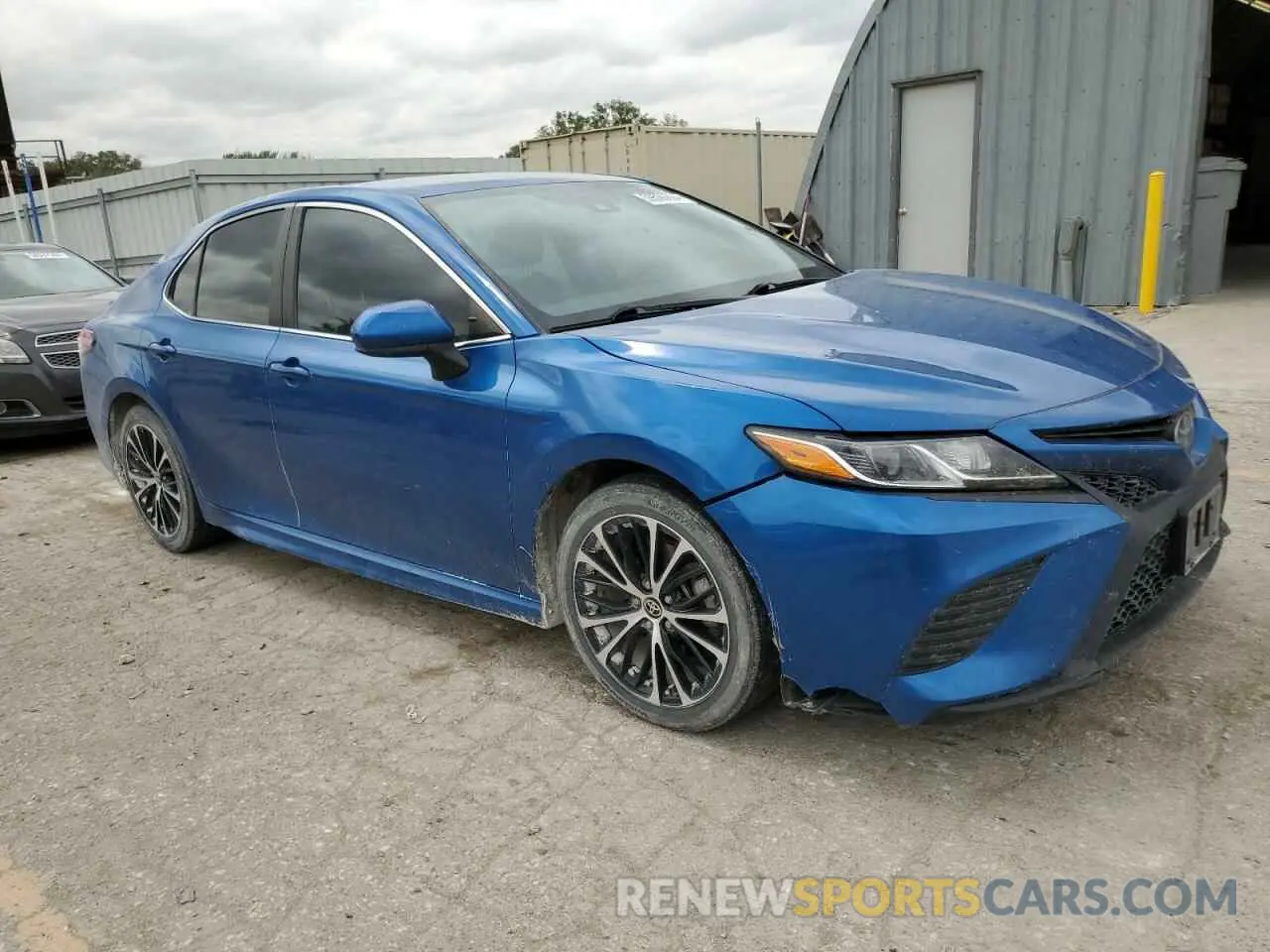4 Фотография поврежденного автомобиля 4T1G11AK2LU376094 TOYOTA CAMRY 2020