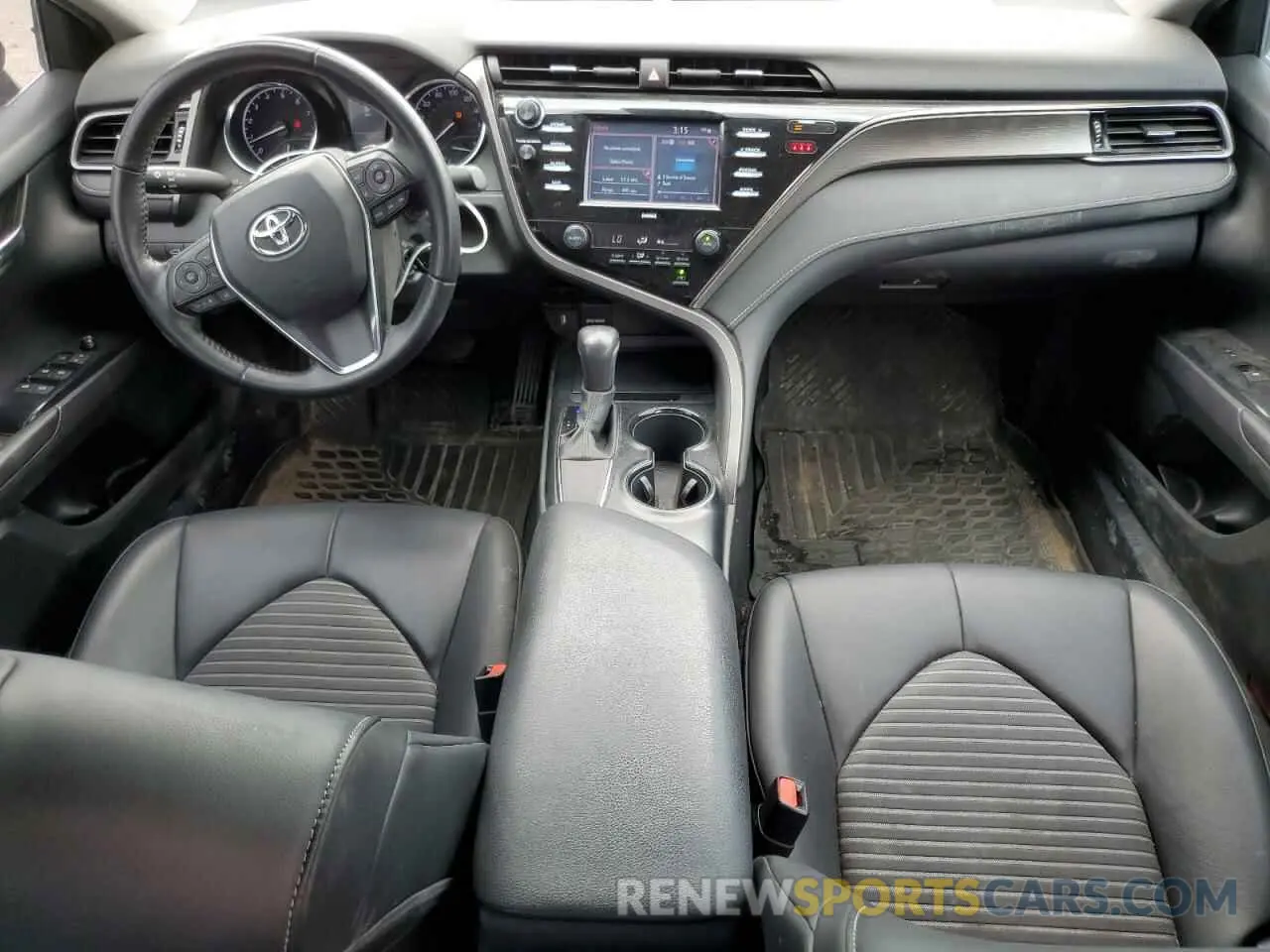 8 Фотография поврежденного автомобиля 4T1G11AK2LU376094 TOYOTA CAMRY 2020