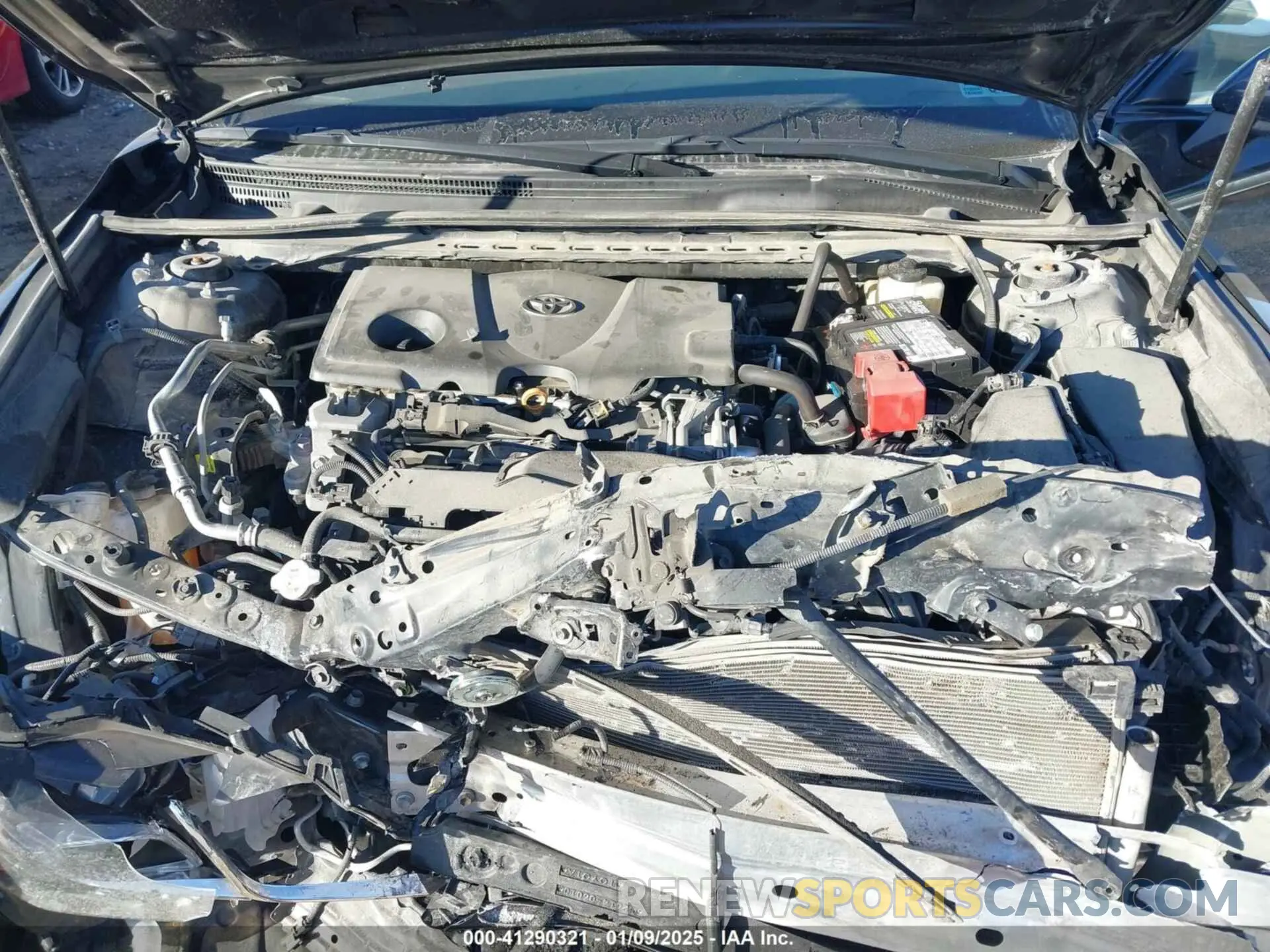 10 Фотография поврежденного автомобиля 4T1G11AK2LU390335 TOYOTA CAMRY 2020