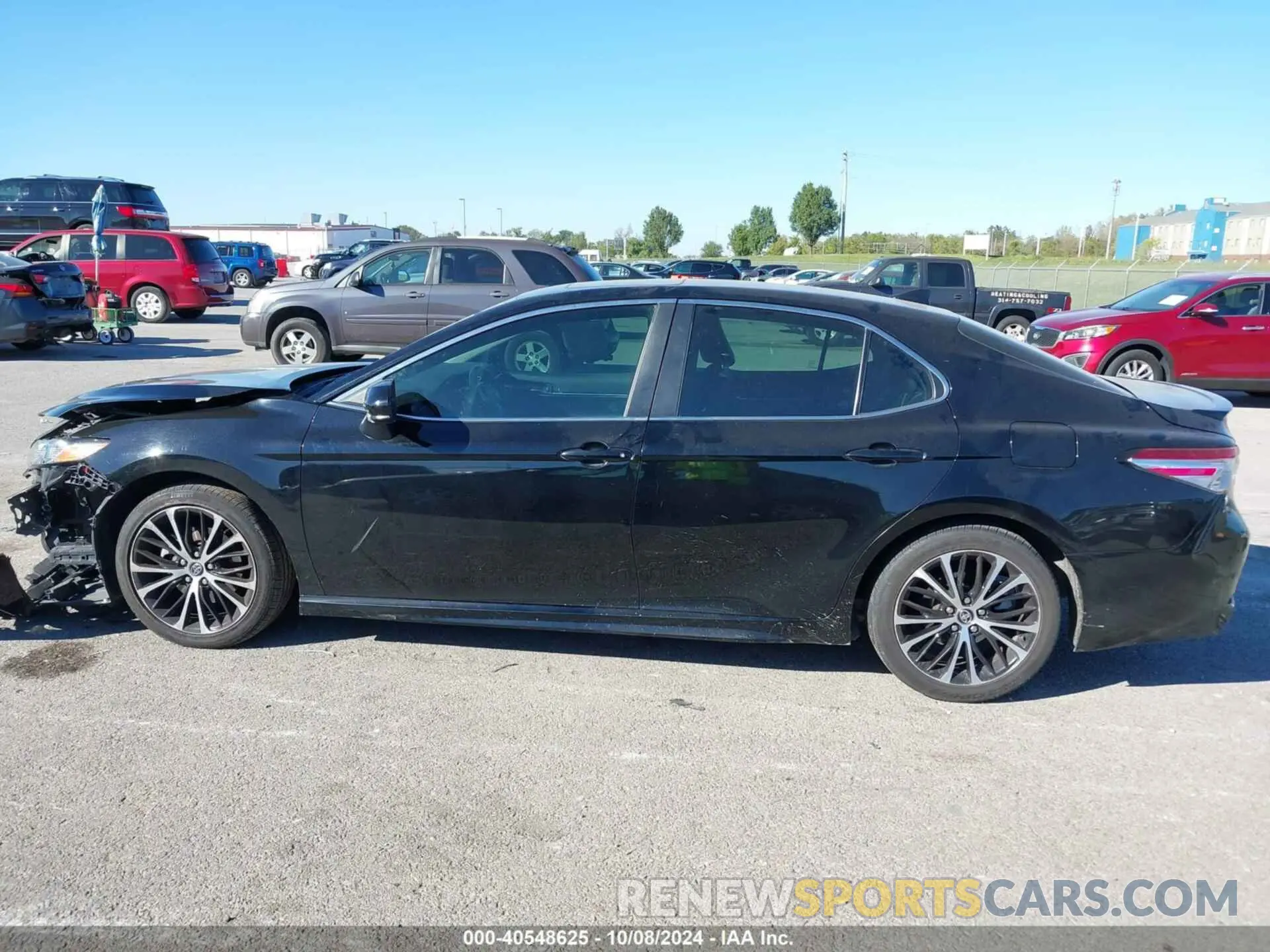 15 Photograph of a damaged car 4T1G11AK2LU859665 TOYOTA CAMRY 2020