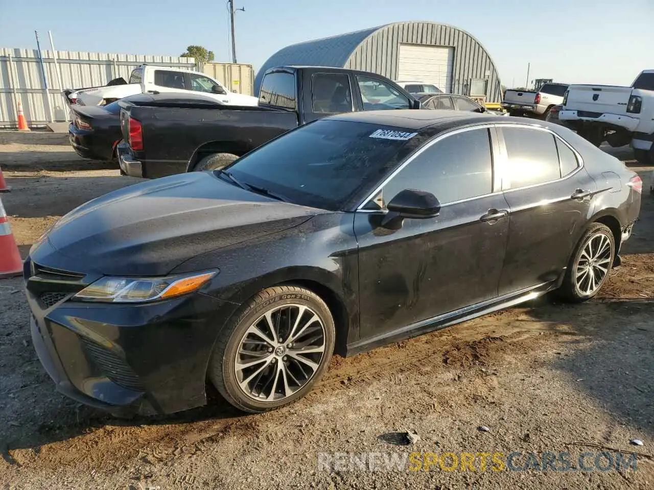 1 Photograph of a damaged car 4T1G11AK2LU861013 TOYOTA CAMRY 2020