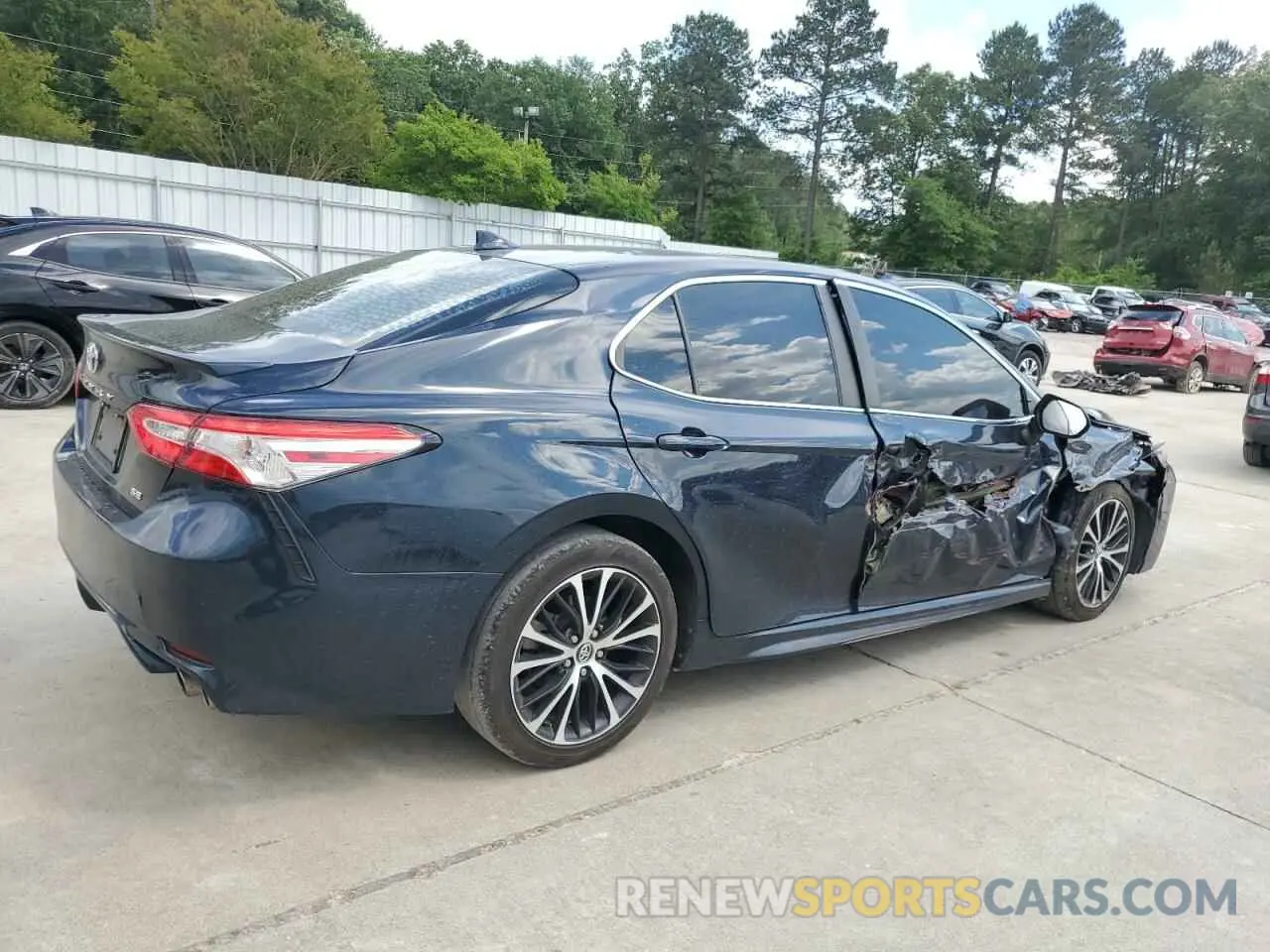 3 Photograph of a damaged car 4T1G11AK2LU861707 TOYOTA CAMRY 2020
