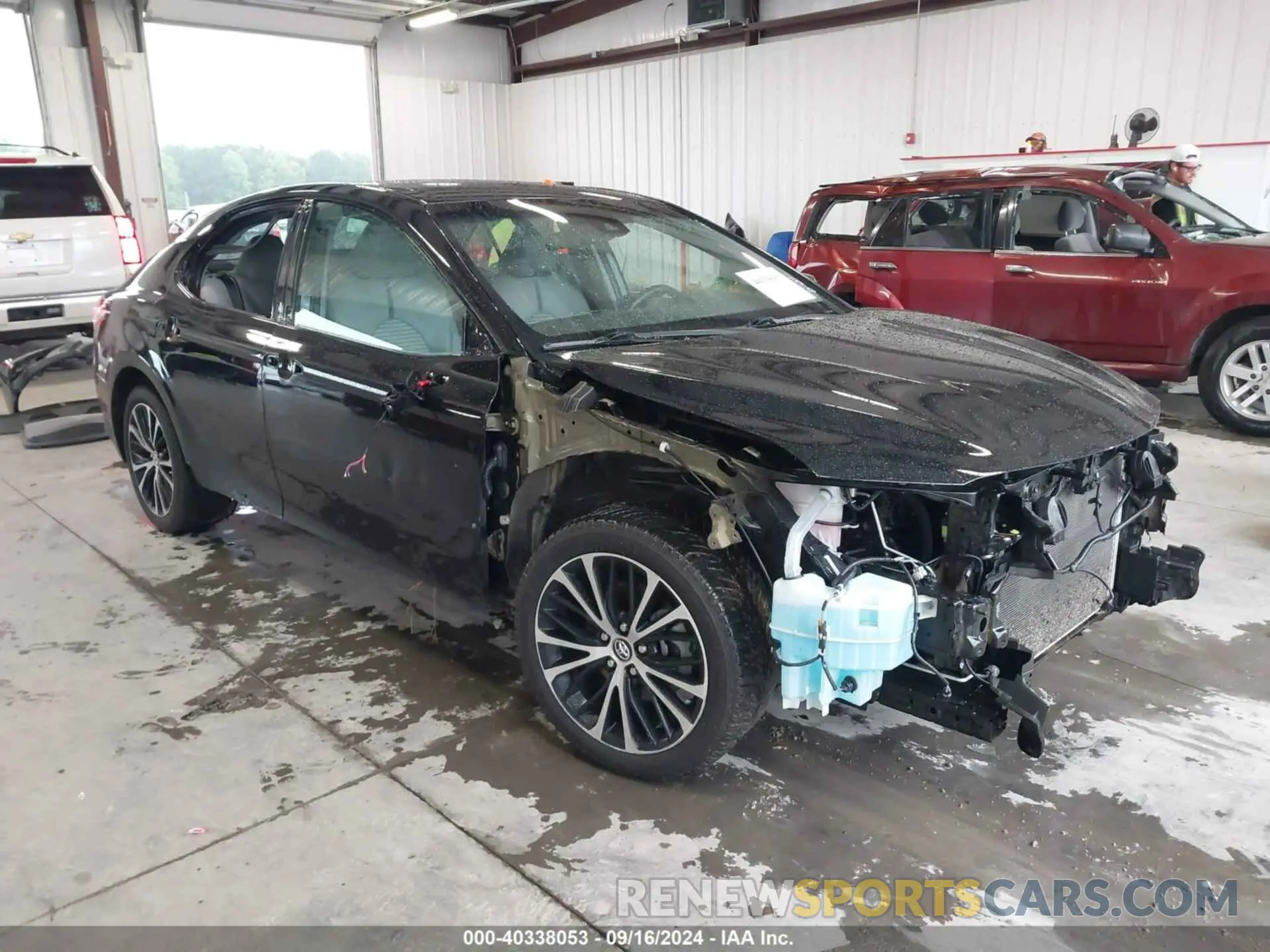 1 Фотография поврежденного автомобиля 4T1G11AK2LU885490 TOYOTA CAMRY 2020