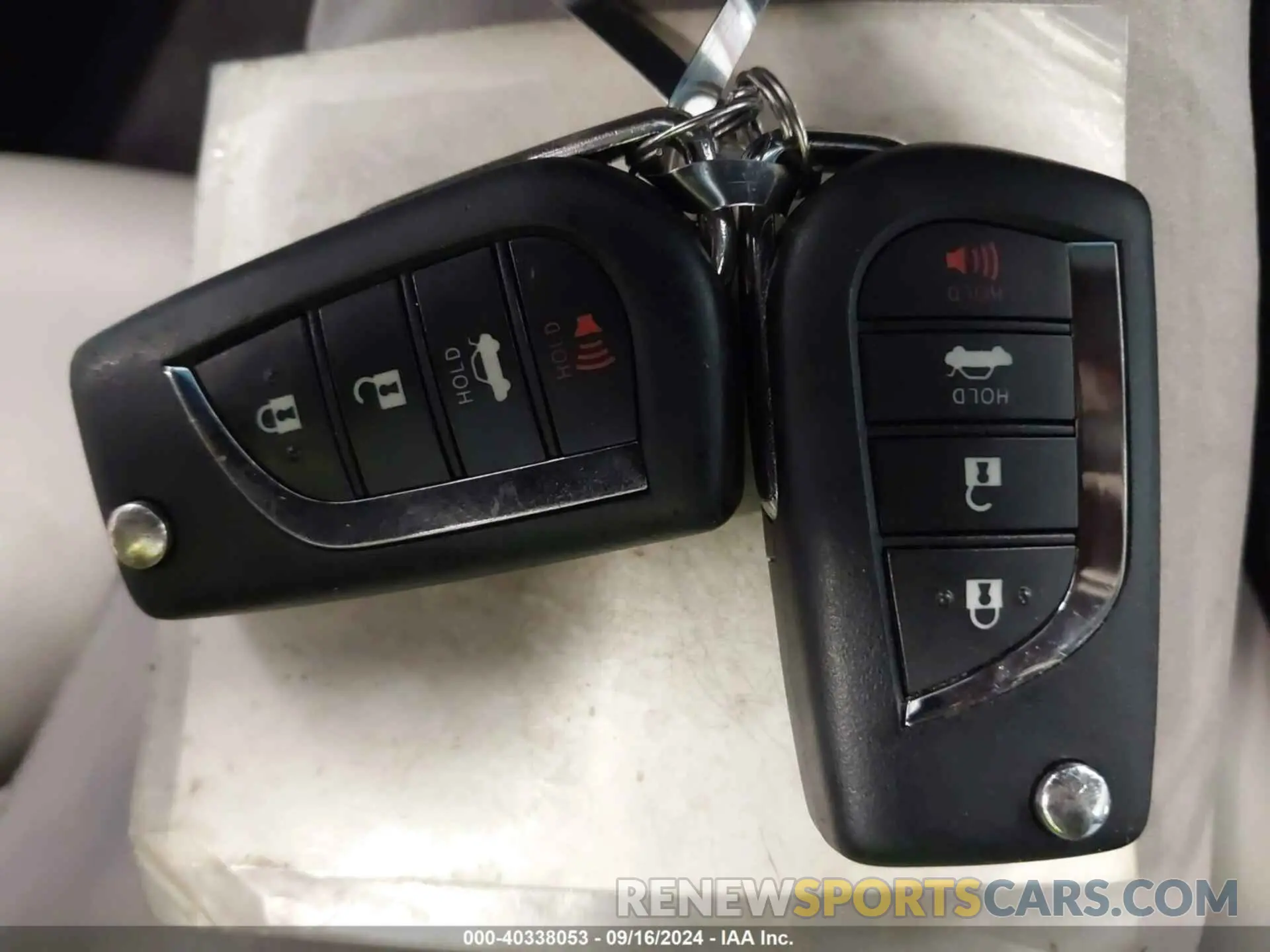 11 Фотография поврежденного автомобиля 4T1G11AK2LU885490 TOYOTA CAMRY 2020