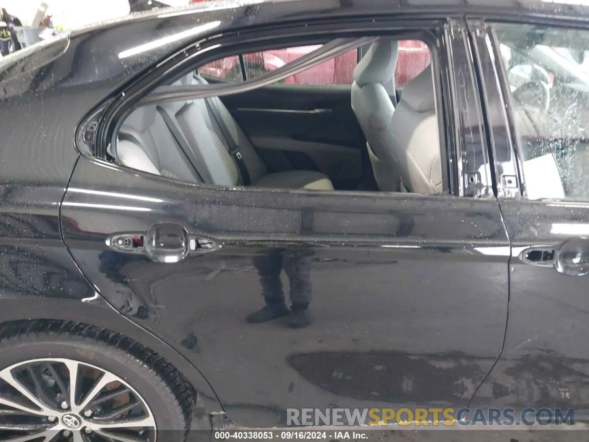 21 Фотография поврежденного автомобиля 4T1G11AK2LU885490 TOYOTA CAMRY 2020