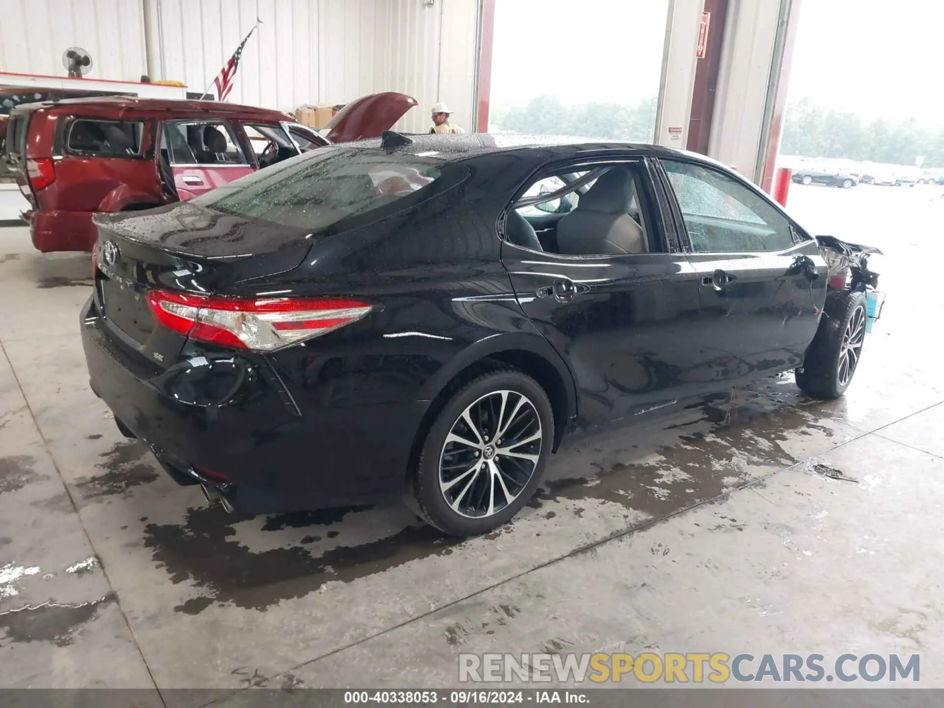 4 Фотография поврежденного автомобиля 4T1G11AK2LU885490 TOYOTA CAMRY 2020