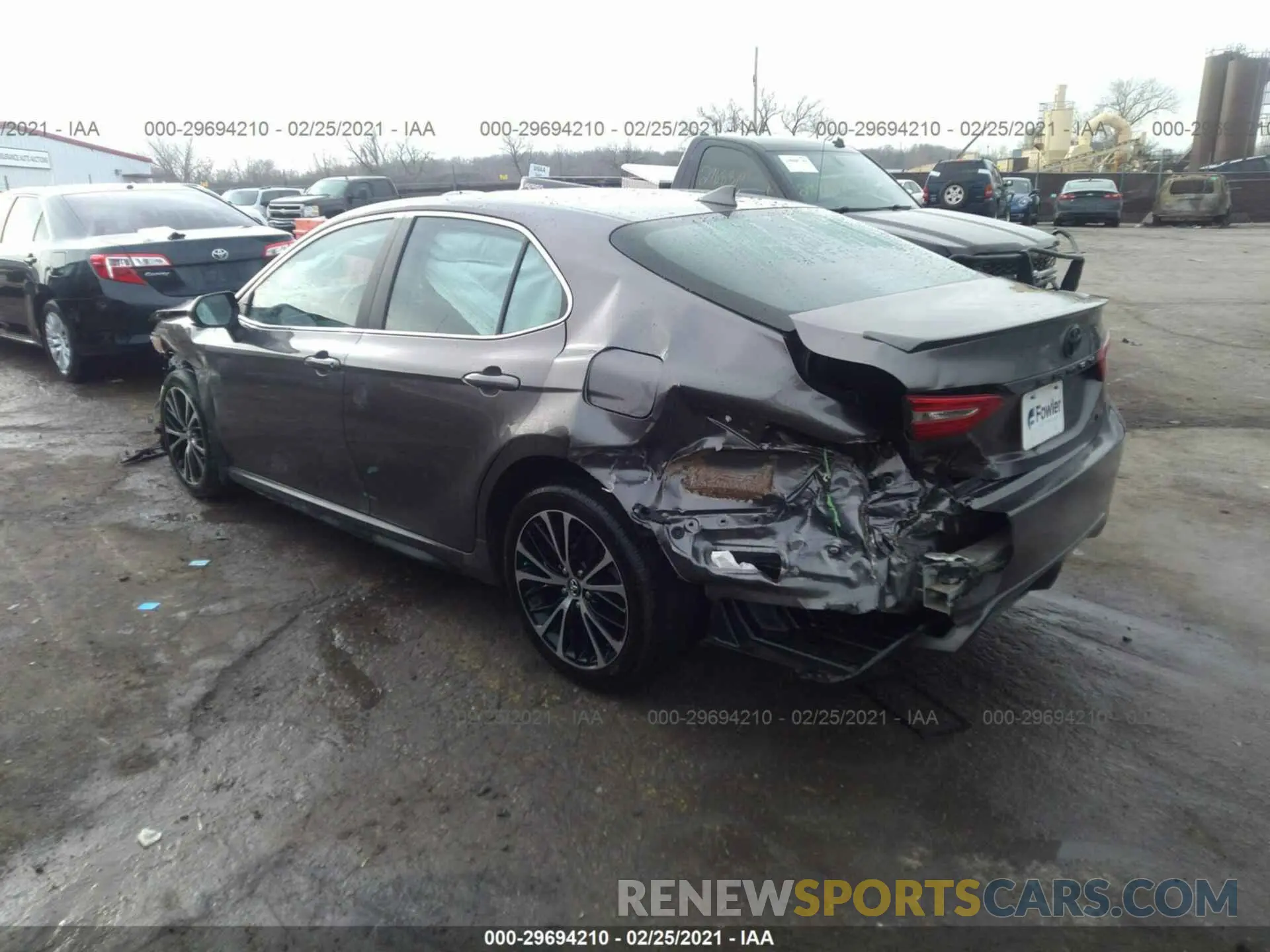 3 Photograph of a damaged car 4T1G11AK2LU906516 TOYOTA CAMRY 2020