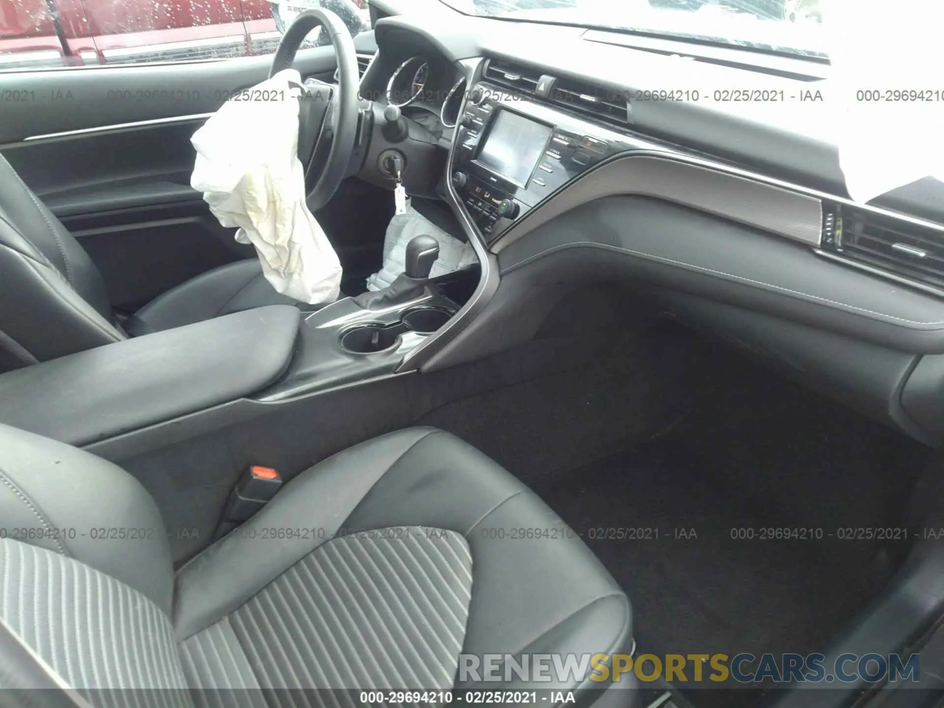5 Photograph of a damaged car 4T1G11AK2LU906516 TOYOTA CAMRY 2020
