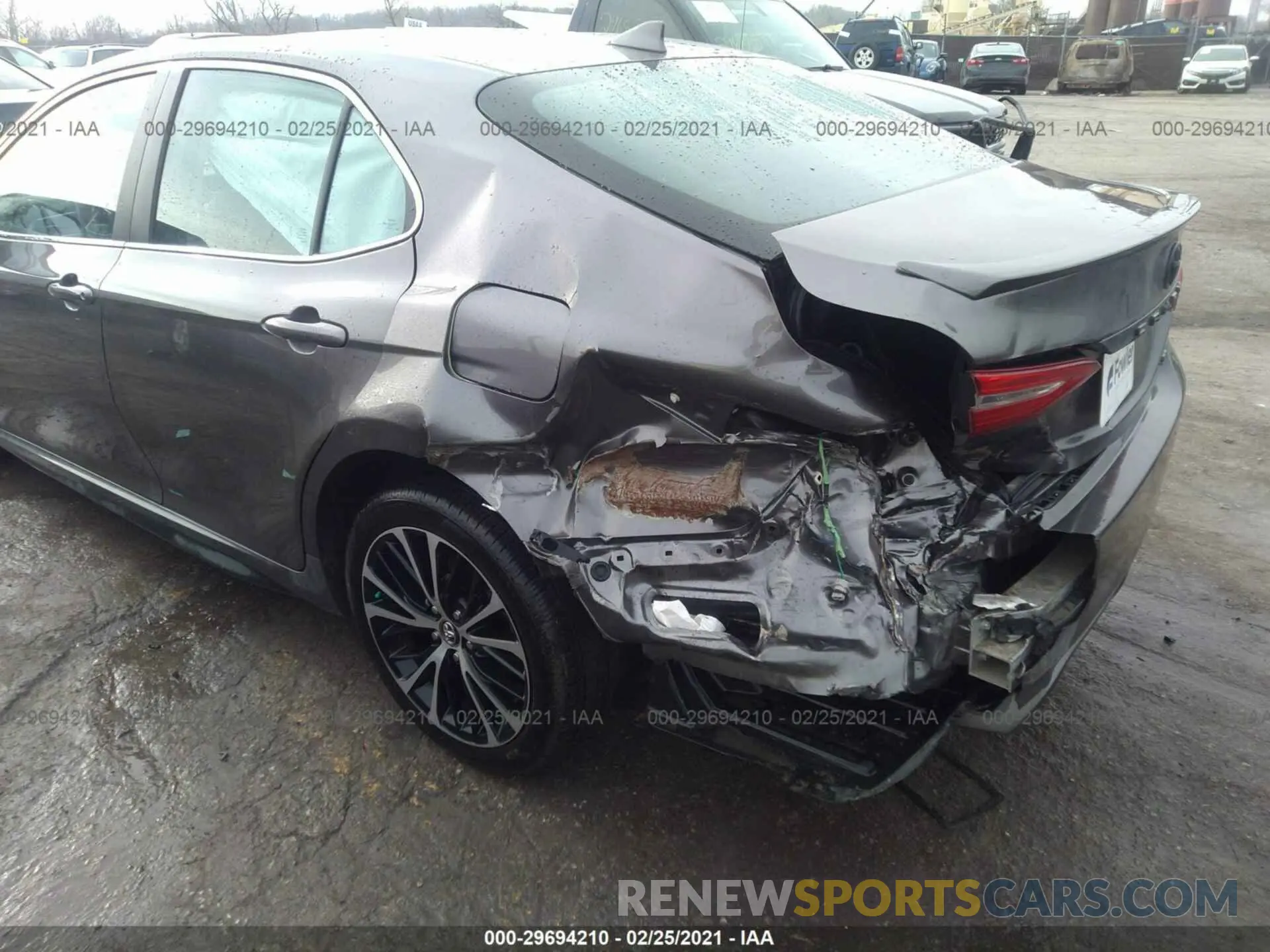 6 Photograph of a damaged car 4T1G11AK2LU906516 TOYOTA CAMRY 2020