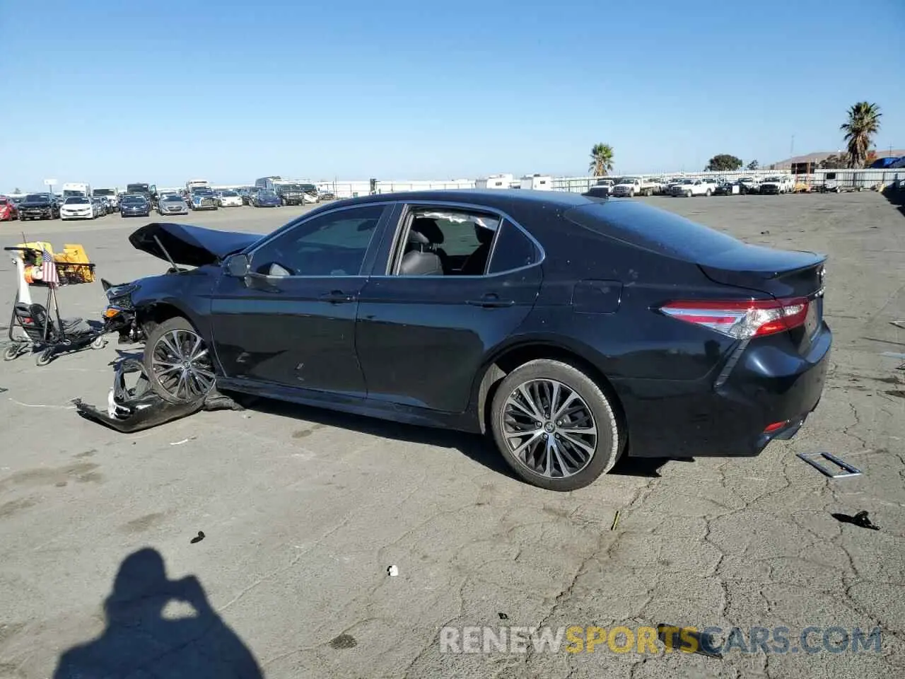 2 Фотография поврежденного автомобиля 4T1G11AK2LU910727 TOYOTA CAMRY 2020