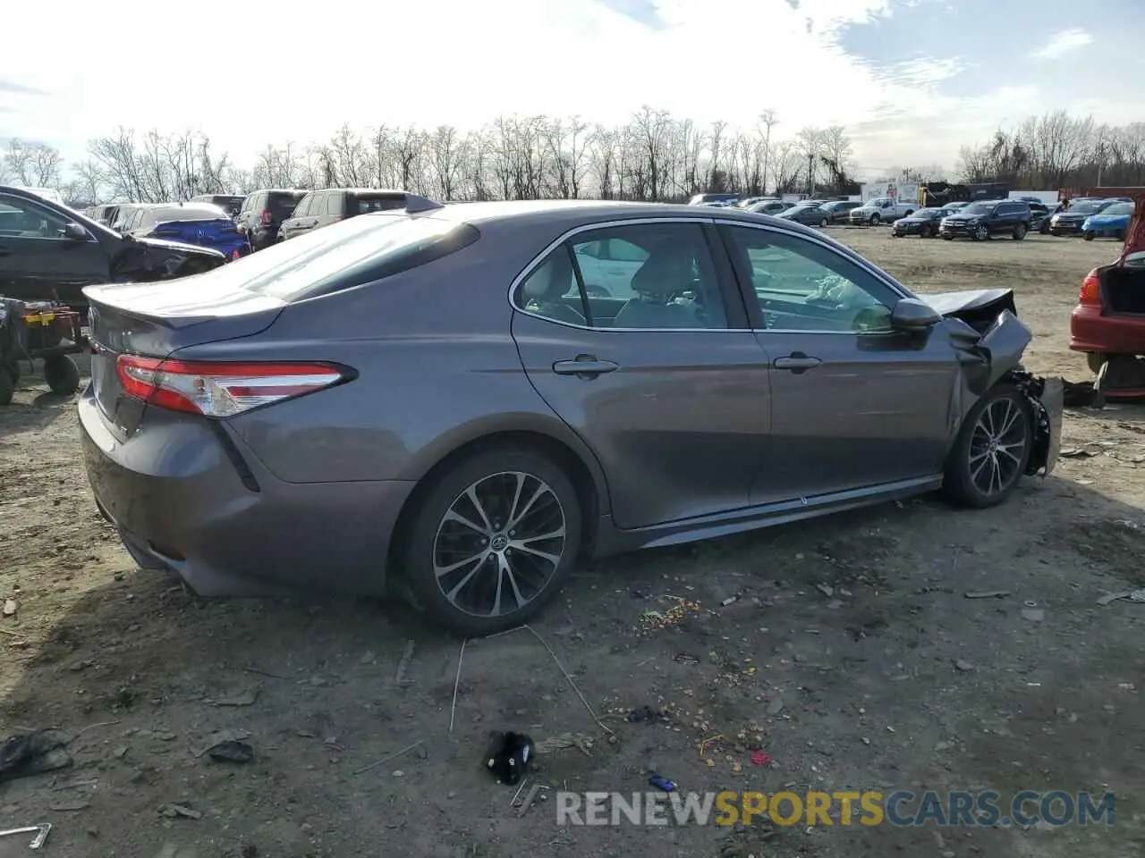 3 Фотография поврежденного автомобиля 4T1G11AK2LU922974 TOYOTA CAMRY 2020