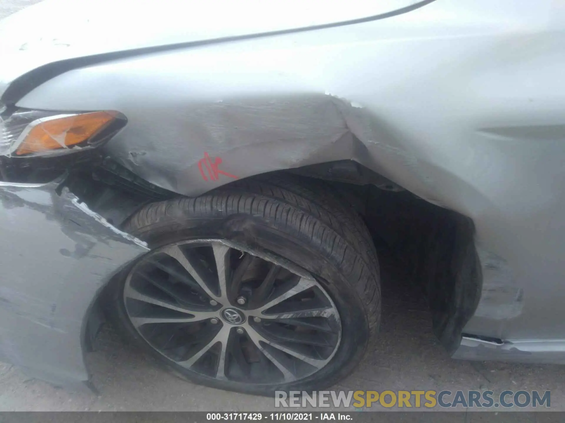 12 Photograph of a damaged car 4T1G11AK2LU926314 TOYOTA CAMRY 2020