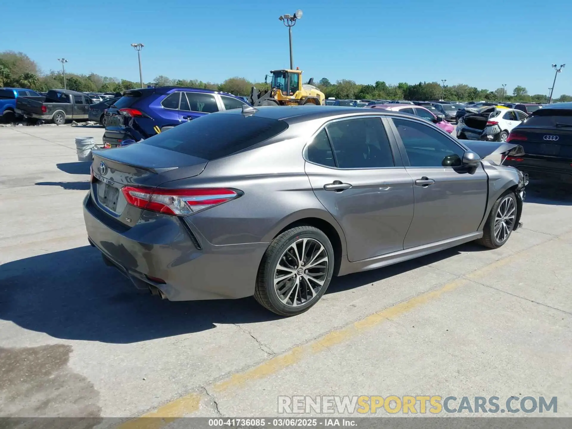 4 Фотография поврежденного автомобиля 4T1G11AK2LU927172 TOYOTA CAMRY 2020