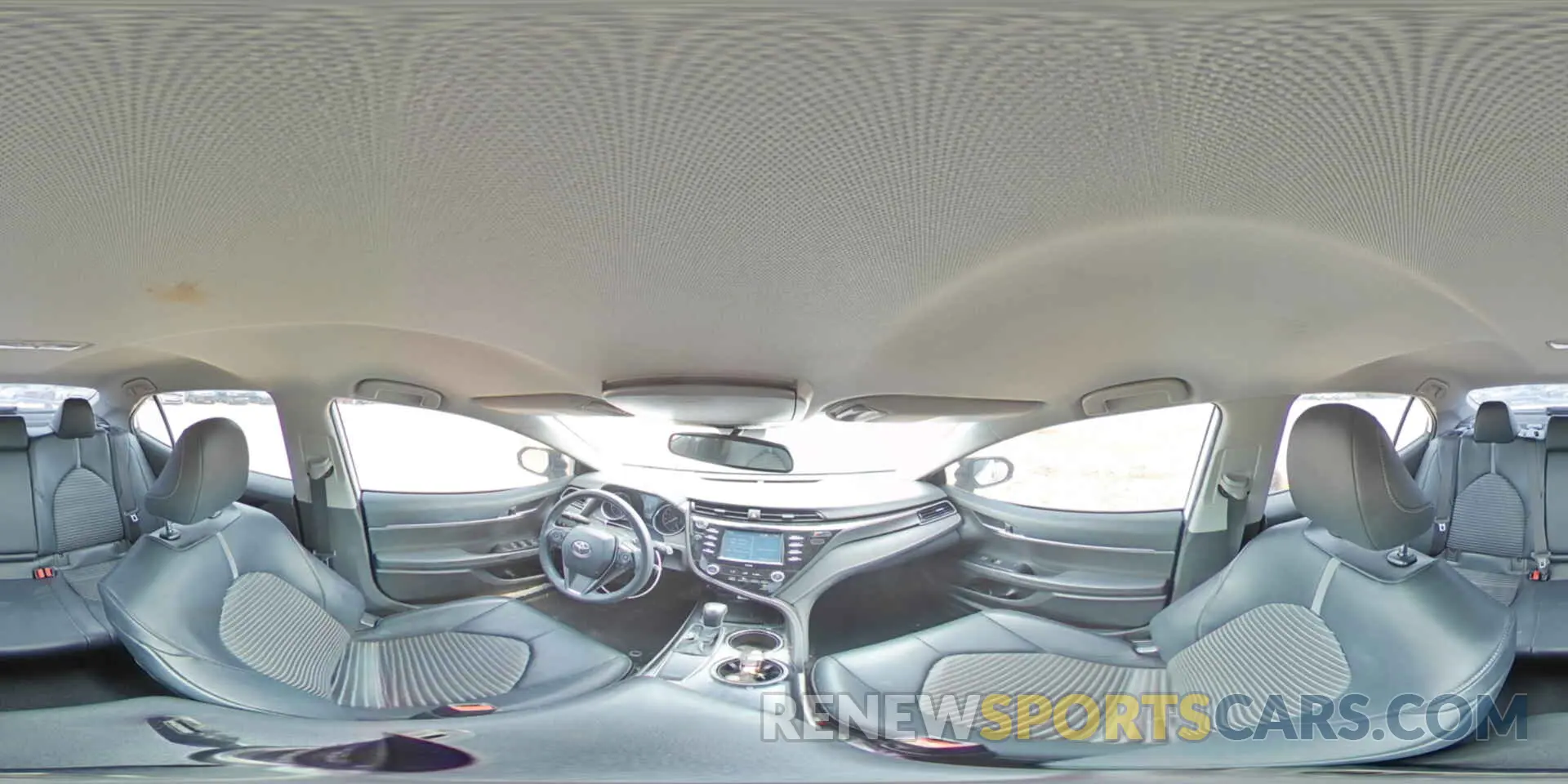 14 Photograph of a damaged car 4T1G11AK2LU952430 TOYOTA CAMRY 2020