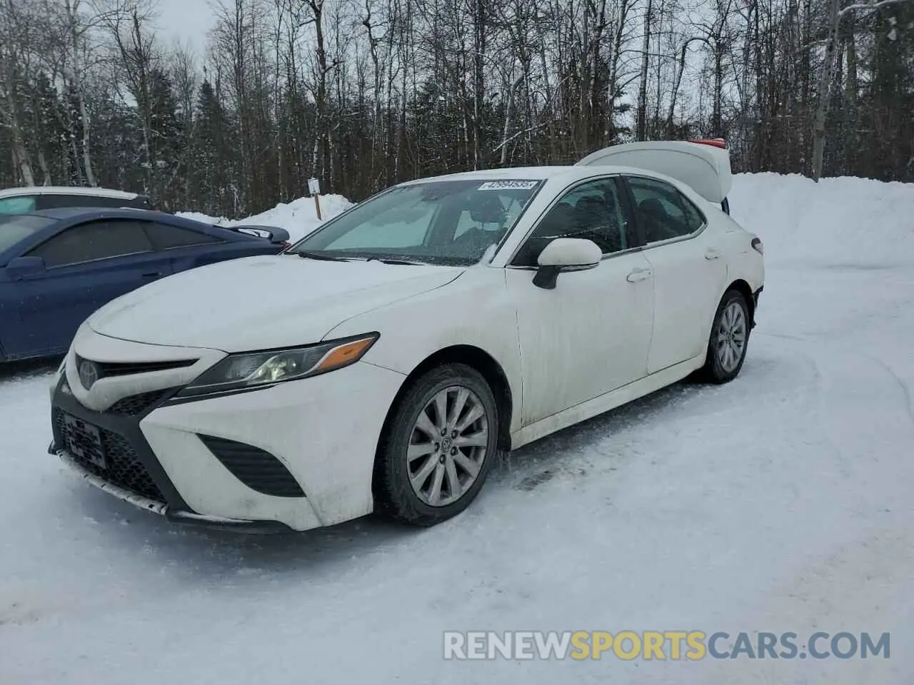 1 Photograph of a damaged car 4T1G11AK2LU985489 TOYOTA CAMRY 2020