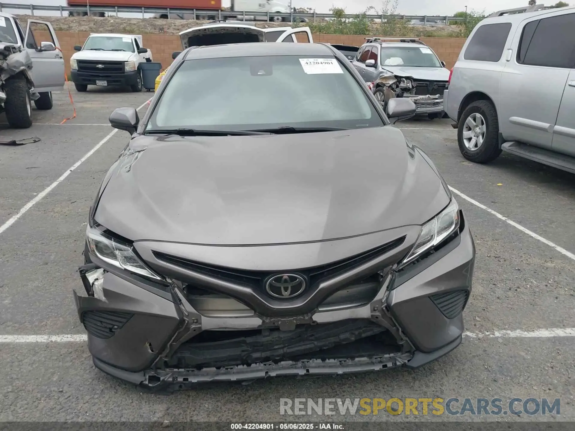 12 Photograph of a damaged car 4T1G11AK2LU989218 TOYOTA CAMRY 2020