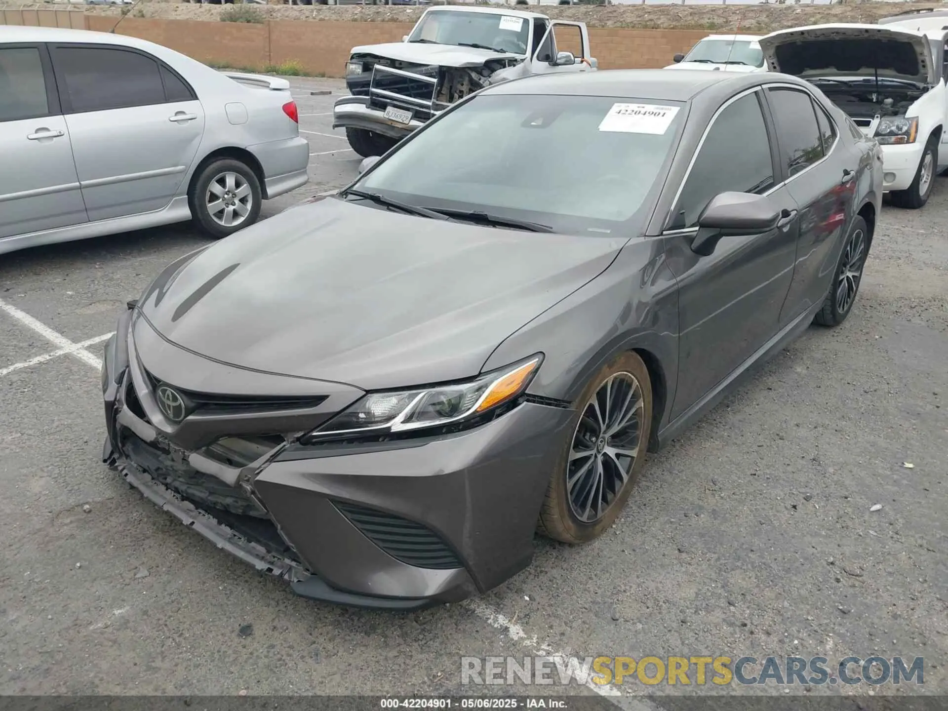 2 Photograph of a damaged car 4T1G11AK2LU989218 TOYOTA CAMRY 2020