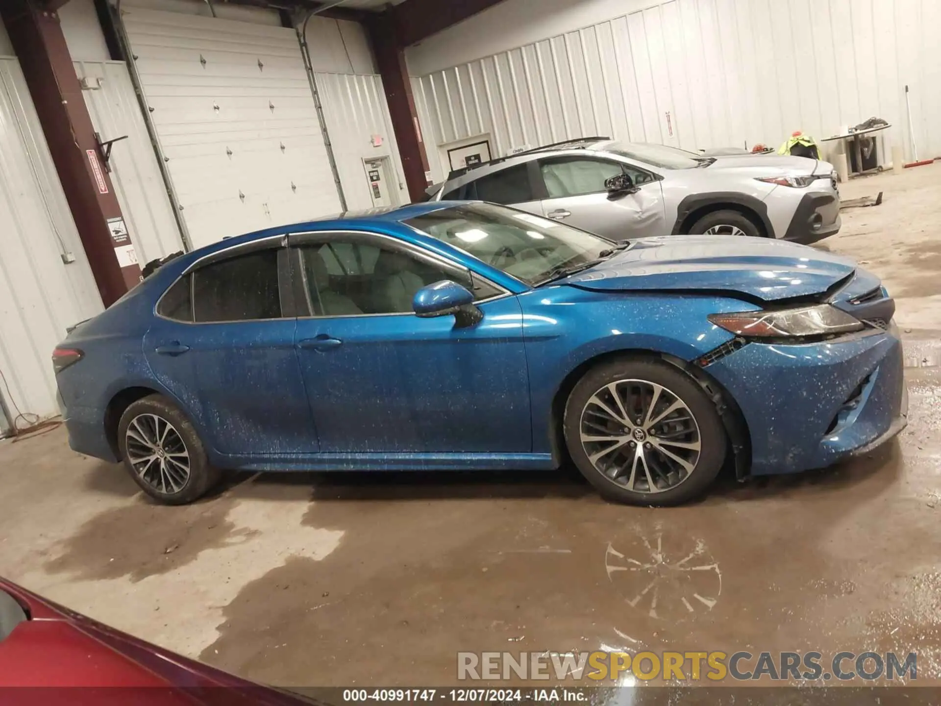 13 Photograph of a damaged car 4T1G11AK3LU309018 TOYOTA CAMRY 2020