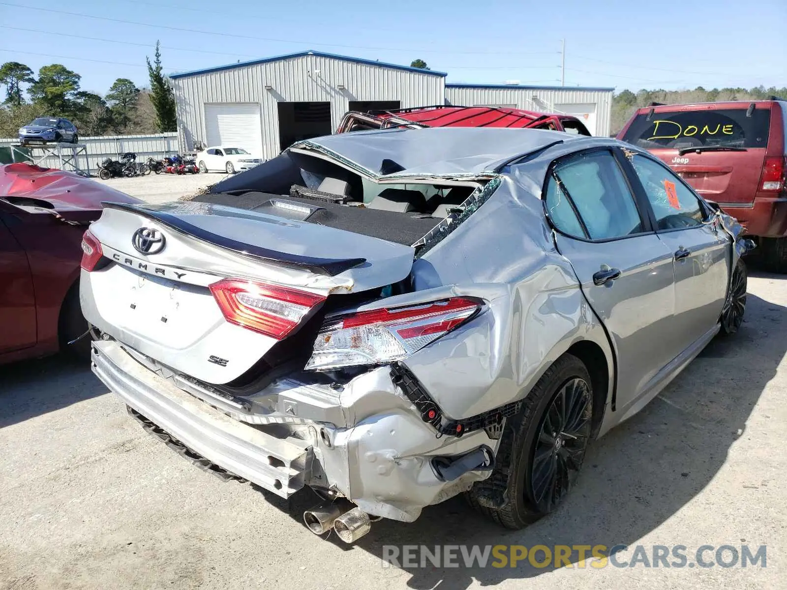 4 Photograph of a damaged car 4T1G11AK3LU345386 TOYOTA CAMRY 2020