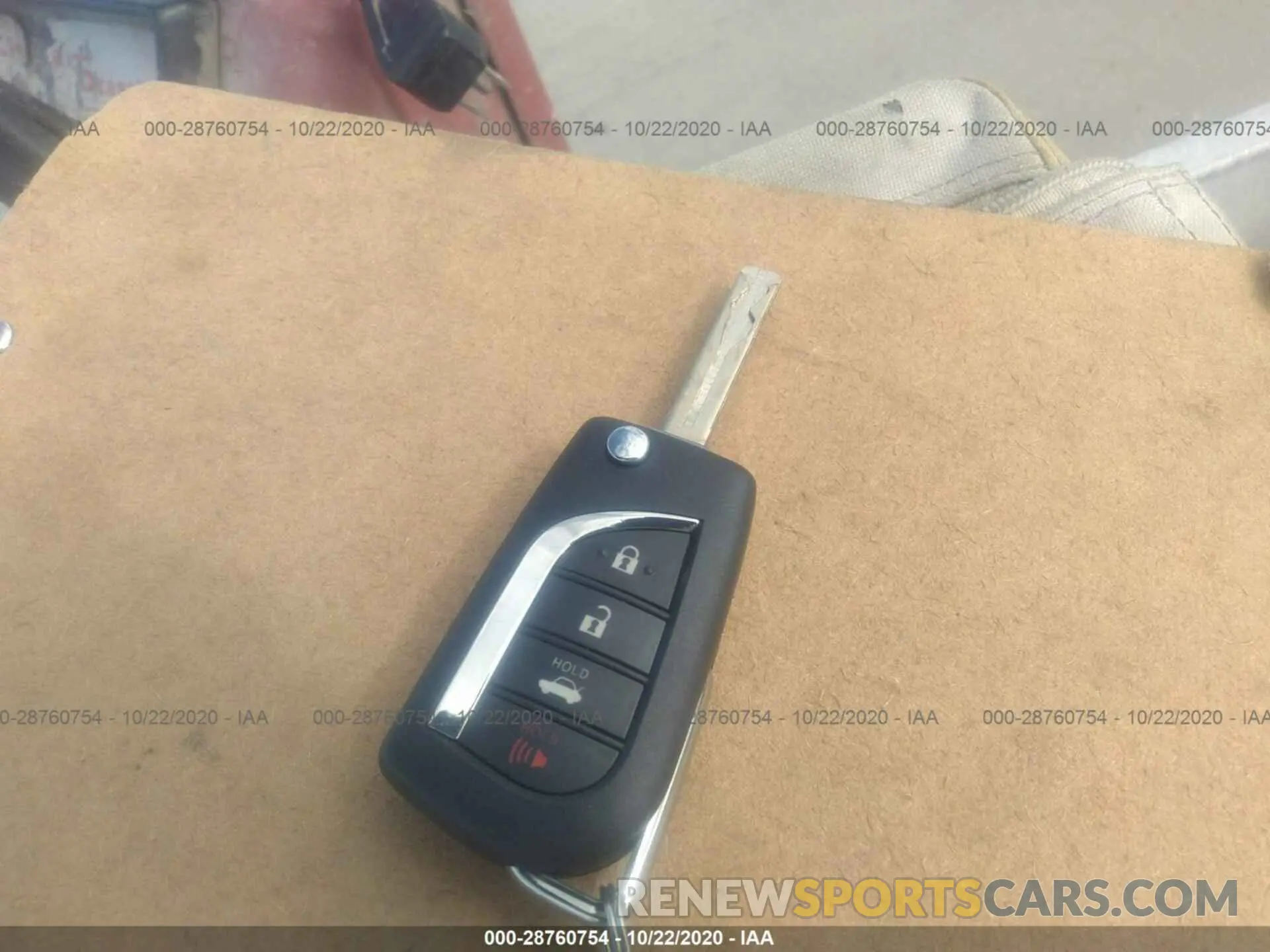 11 Photograph of a damaged car 4T1G11AK3LU357361 TOYOTA CAMRY 2020