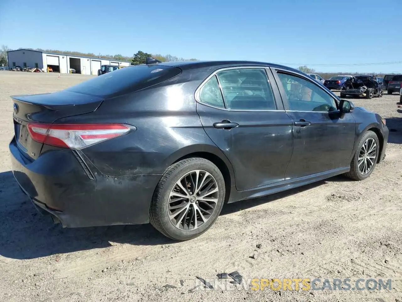 3 Photograph of a damaged car 4T1G11AK3LU358266 TOYOTA CAMRY 2020