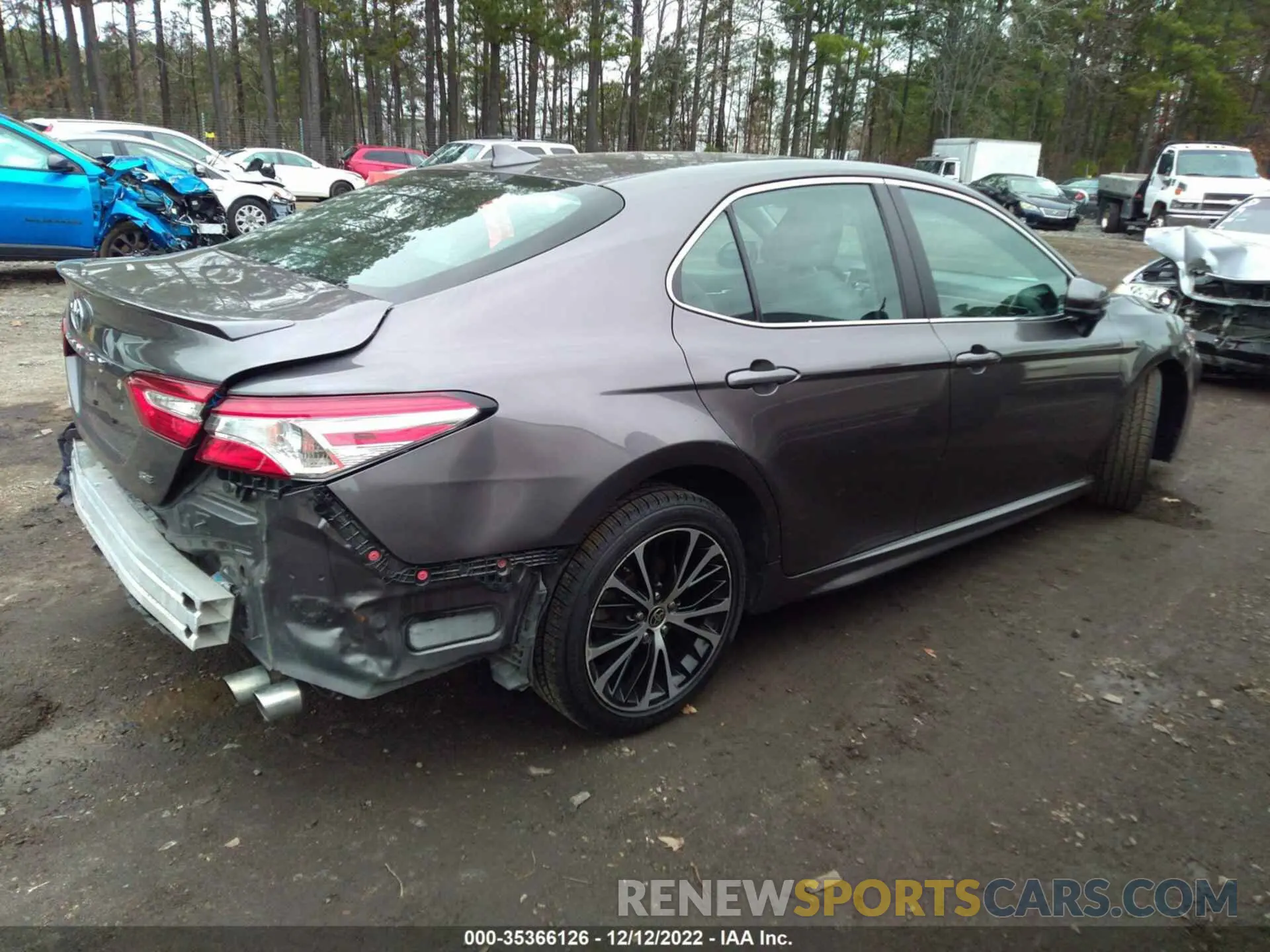 4 Photograph of a damaged car 4T1G11AK3LU359532 TOYOTA CAMRY 2020